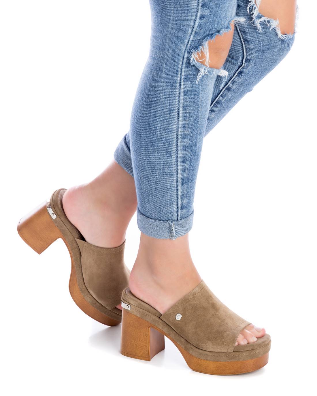 Carmela 16067703 sabots femme marron talon bois