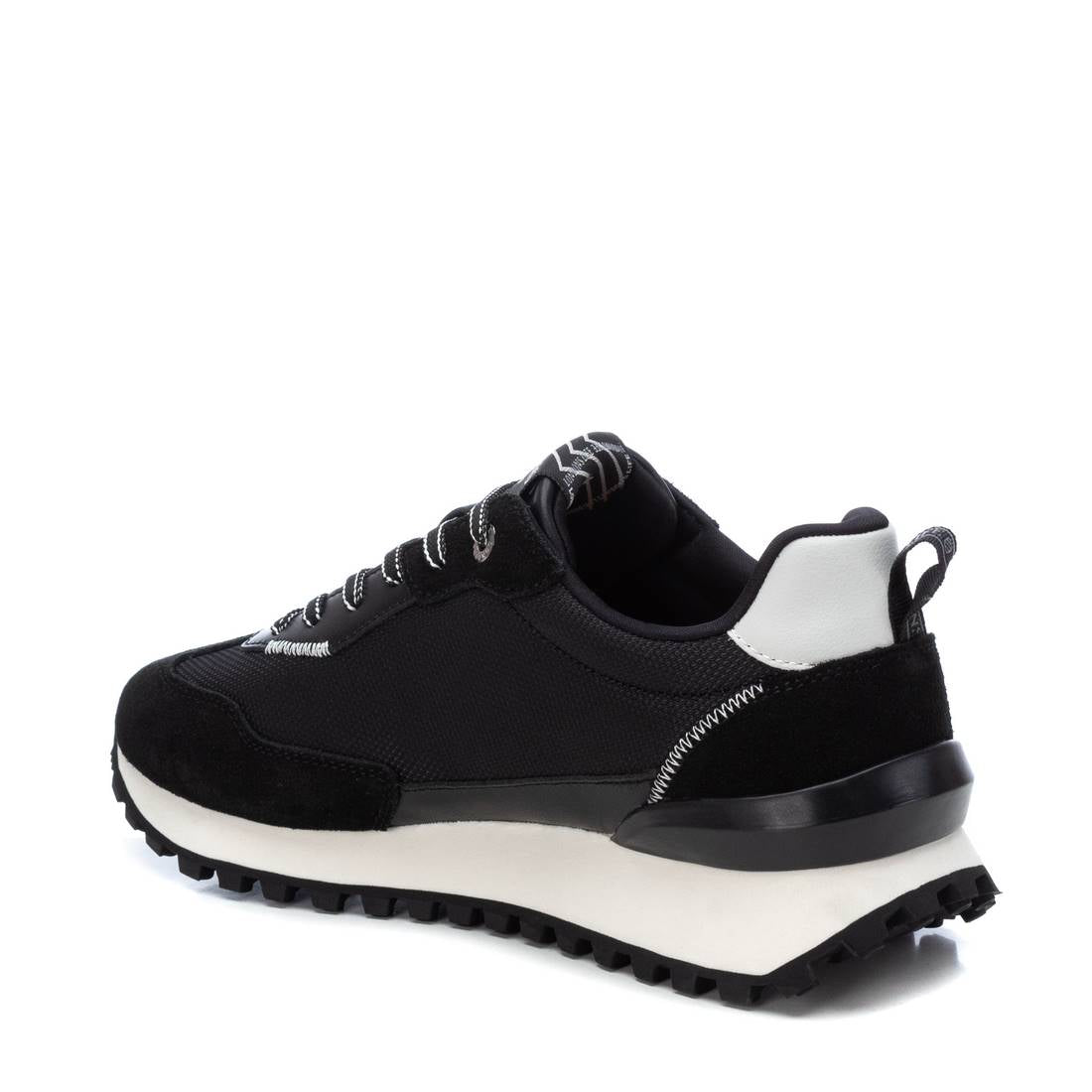 Carmela 16103602 baskets homme noir cuir plat
