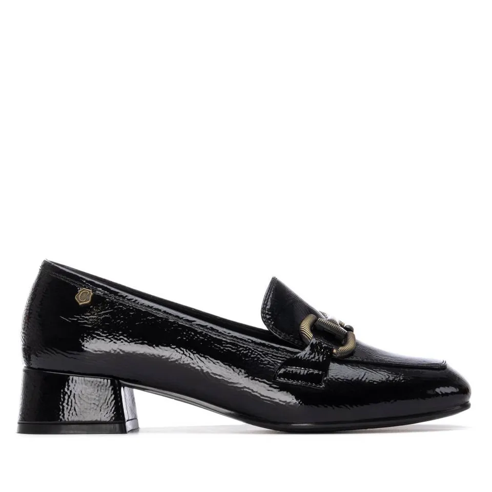 Carmela 16253901 mocassins femme noir synthétique talon bas