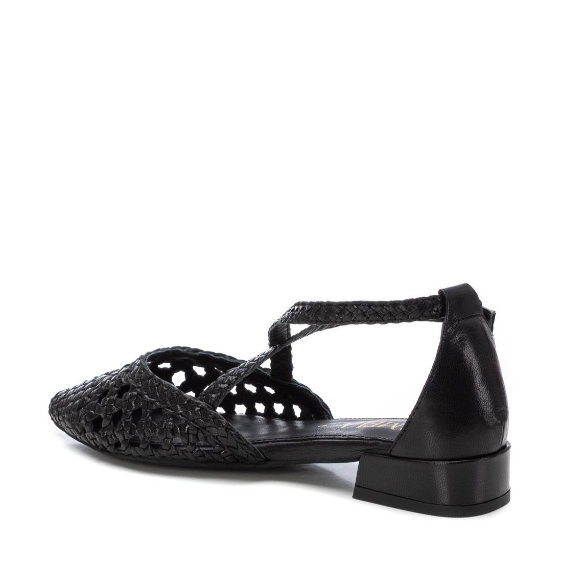 Carmela 16231904 ballerine femme noir cuir ajouré brides