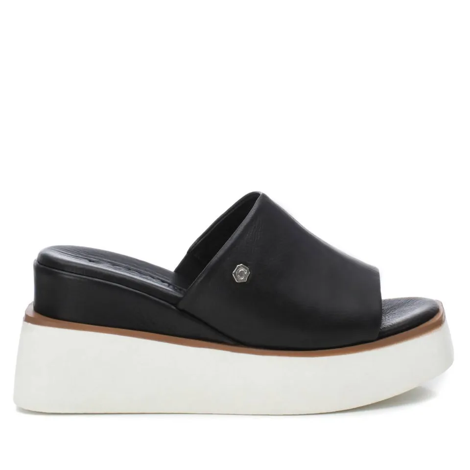 Carmela 16078803 sandale femme noir cuir compensée