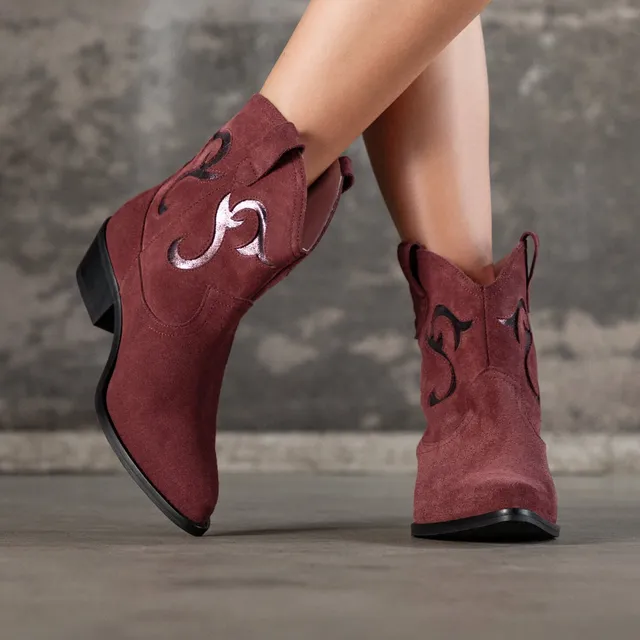 Coralie Masson Dallas bottines santiag bordeaux 4 cm
