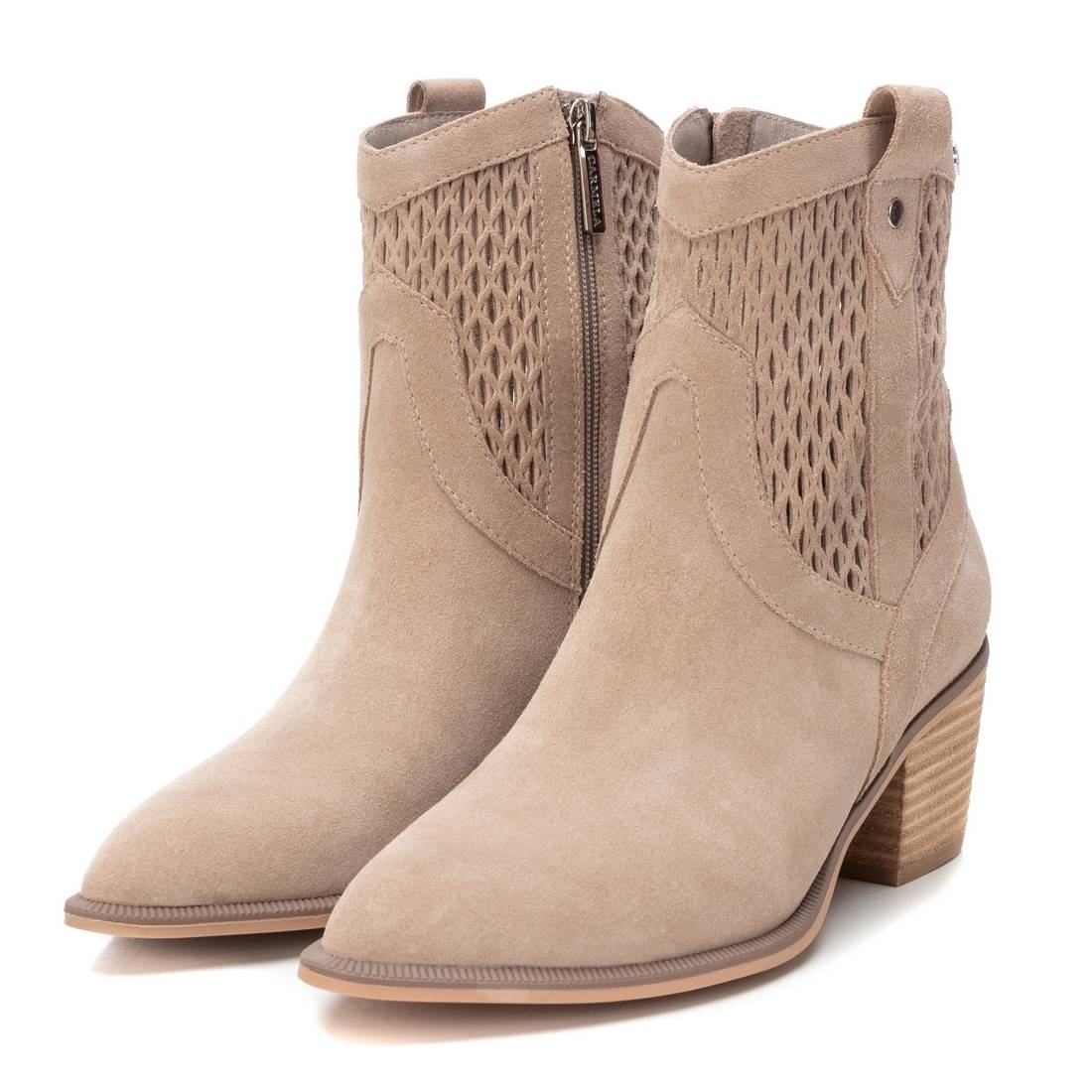 Carmela 16152102 bottine femme suède blanc cowboy