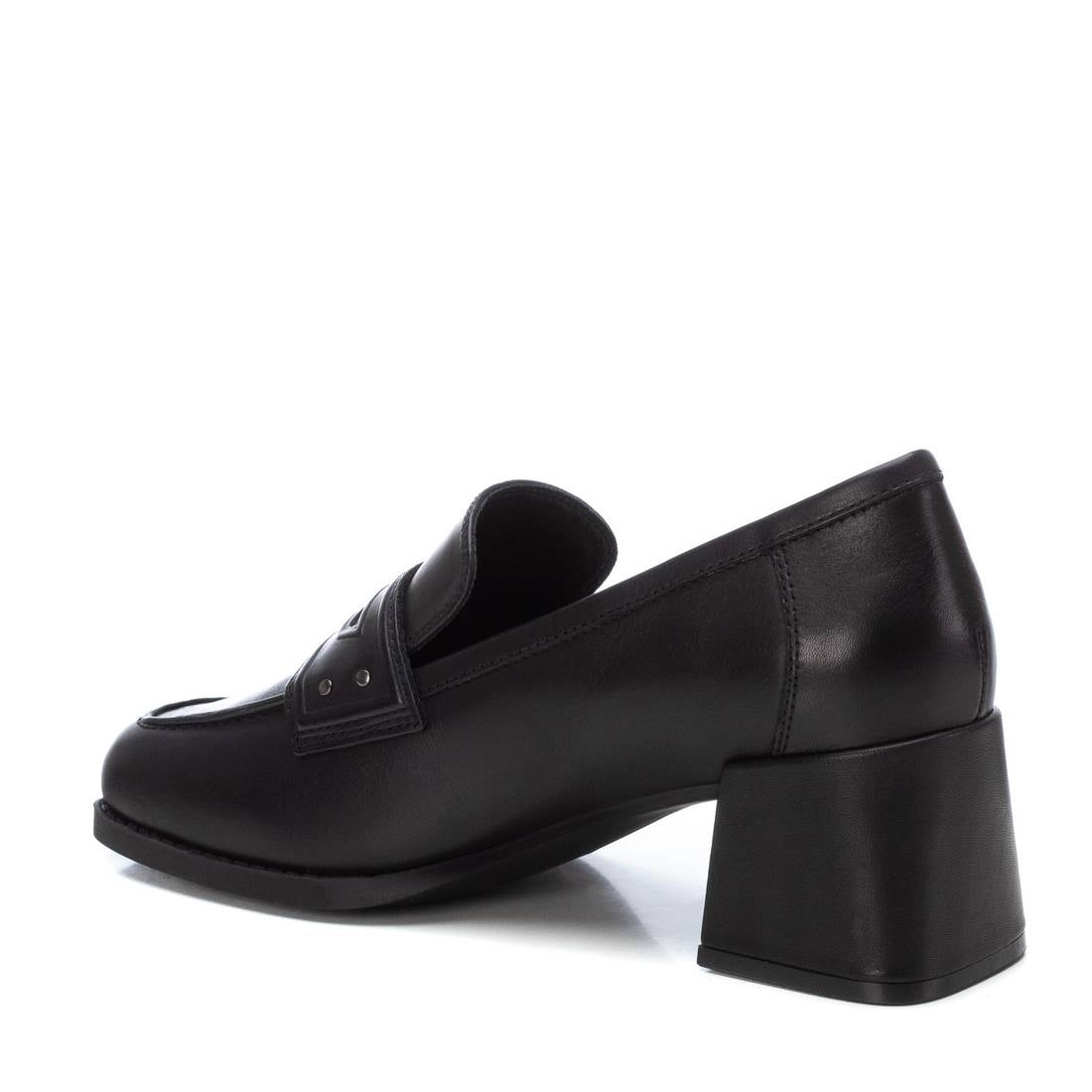 Carmela 16185301 mocassins cuir noir talon 5 cm