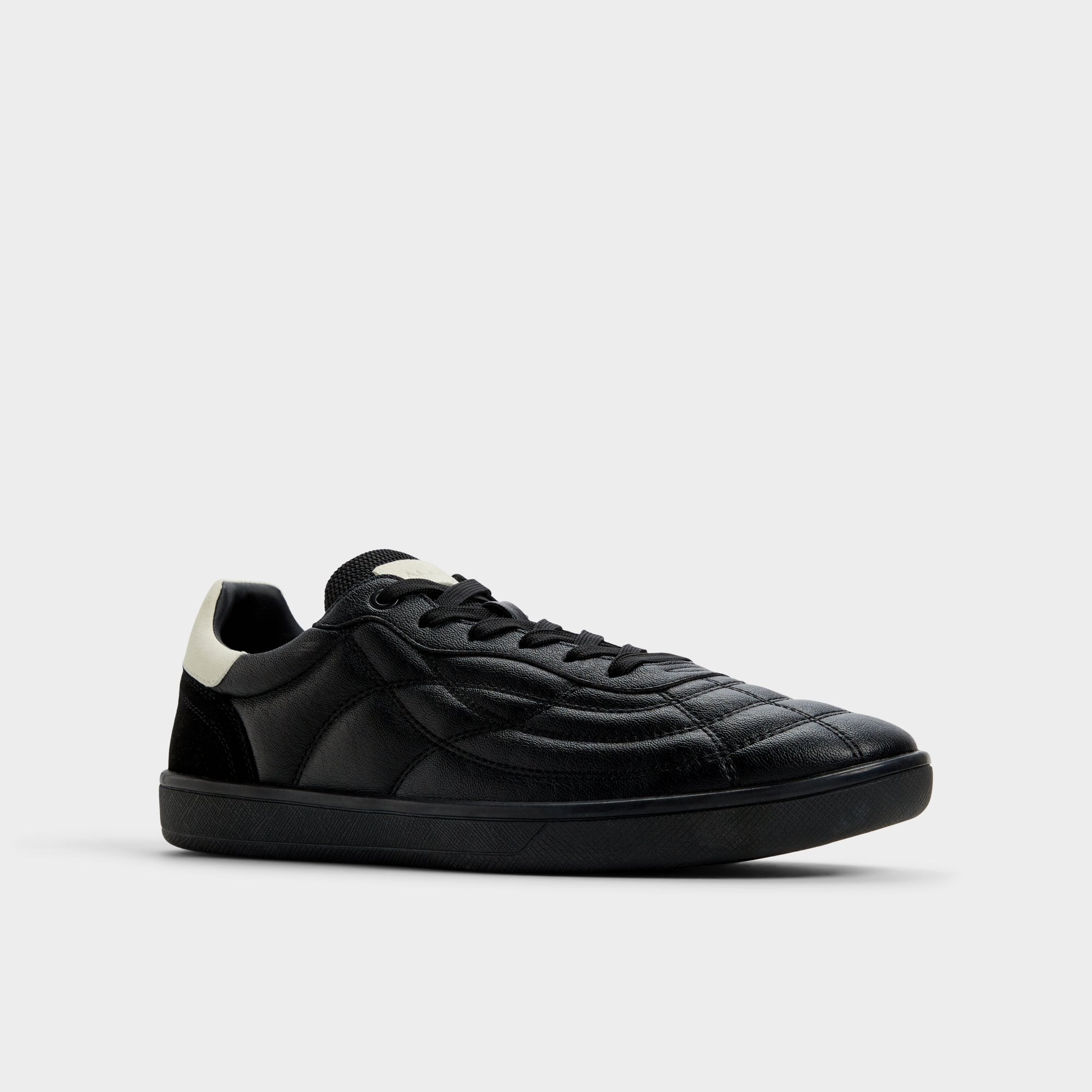ALDO Thepitch baskets noires rétro basses