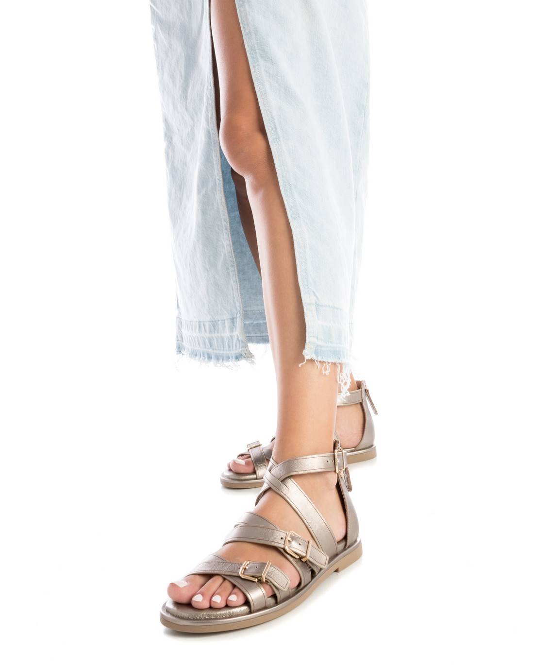 Carmela 16148705 sandale femme cuir gris talon plat