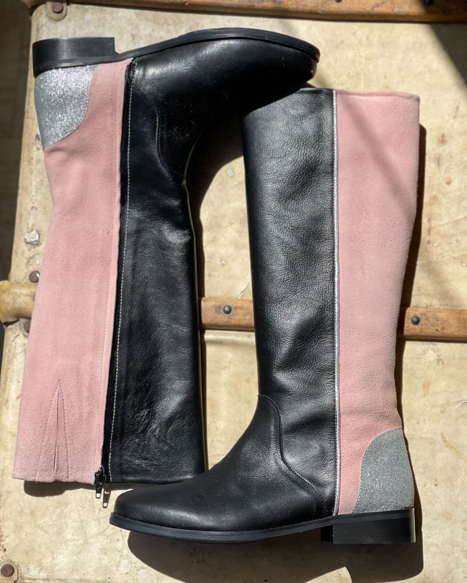 Dessine Moi Un Soulier Bottes Cavalieres bottes roses noires pointure 40