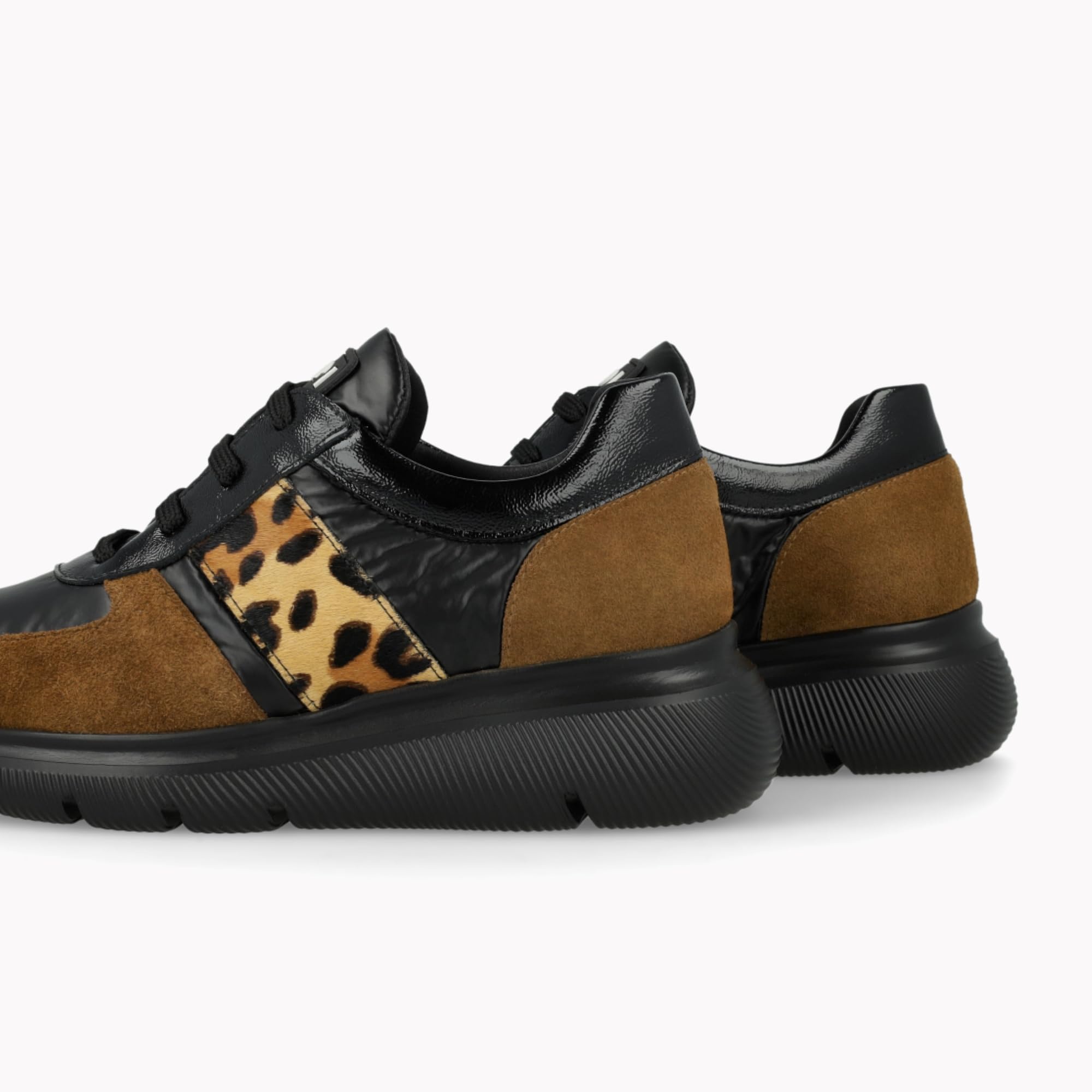 LODI A-RUT5549 escarpins noirs cuir talon confort