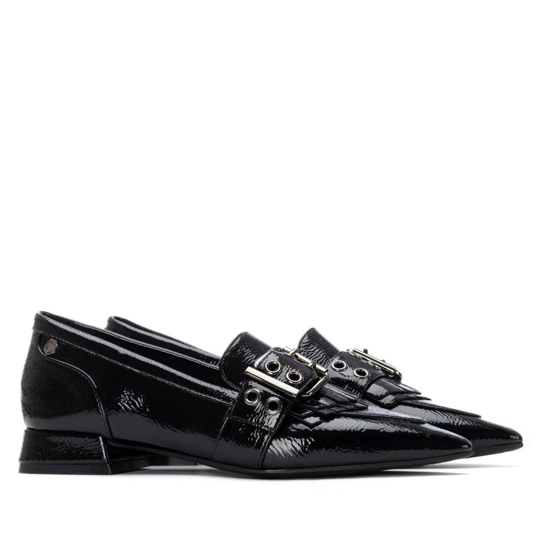 Carmela 16255801 mocassin femme noir verni talon bas
