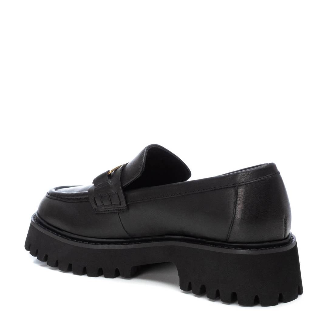 Carmela 16087901 mocassins cuir noir à mors talon plat