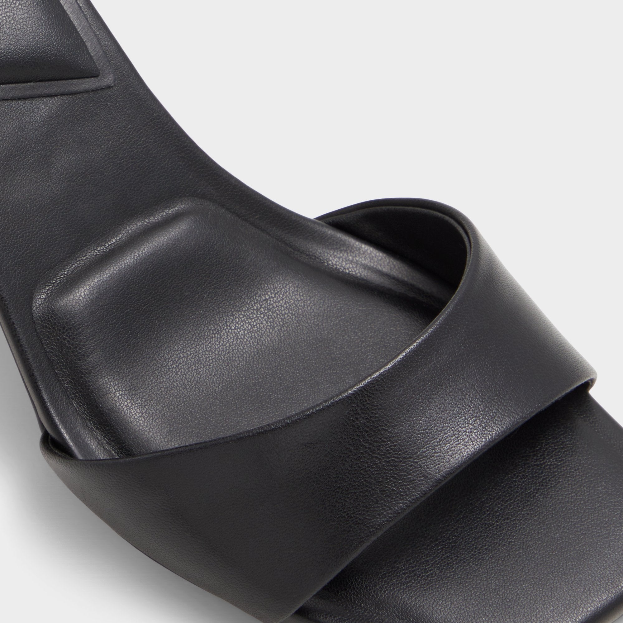 ALDO Maize sandales talon noir bloc