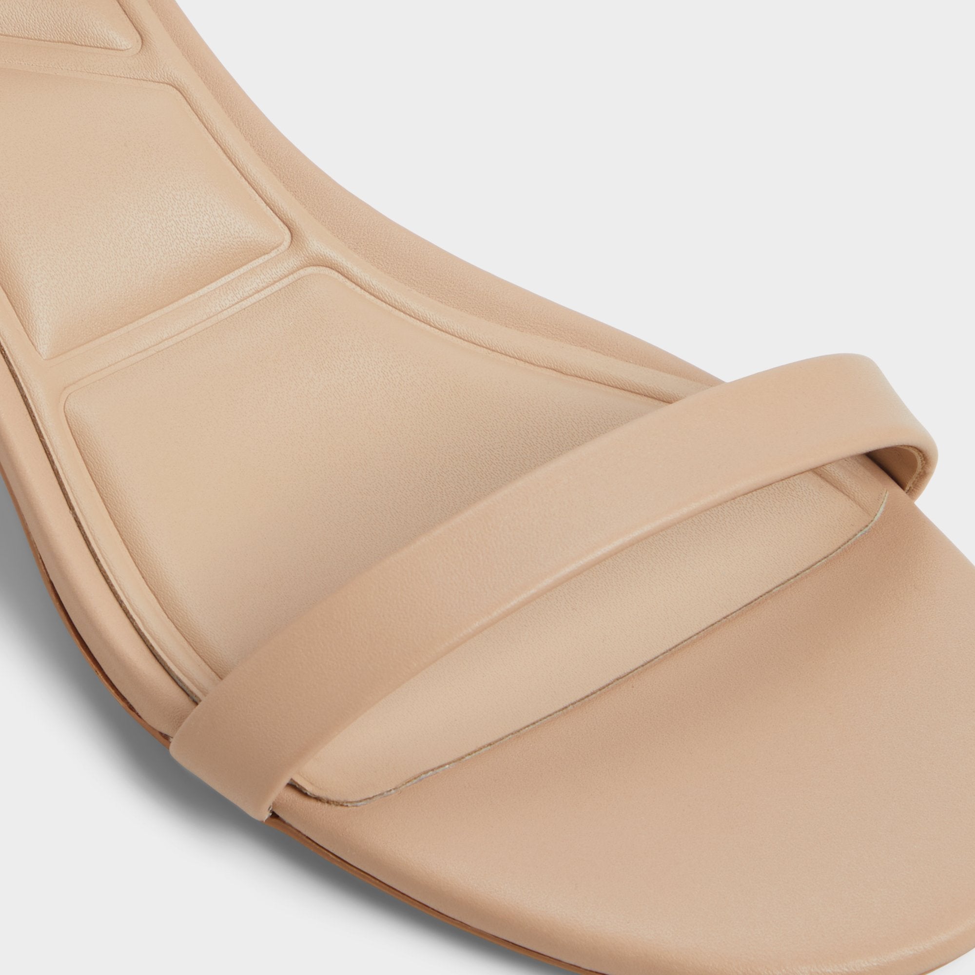 ALDO Calliope sandales talon bloc beige