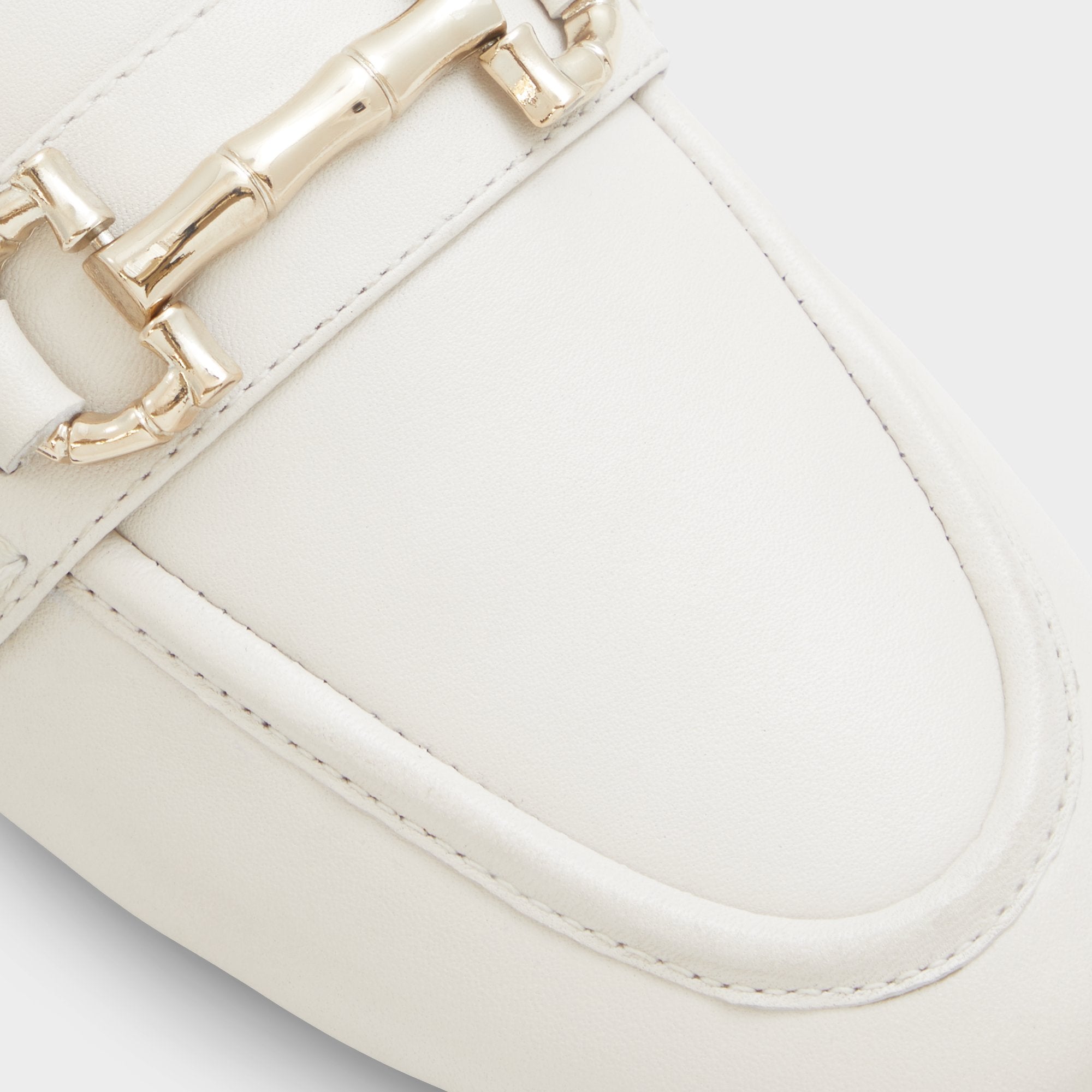ALDO Moska mules femme à boucle métallique