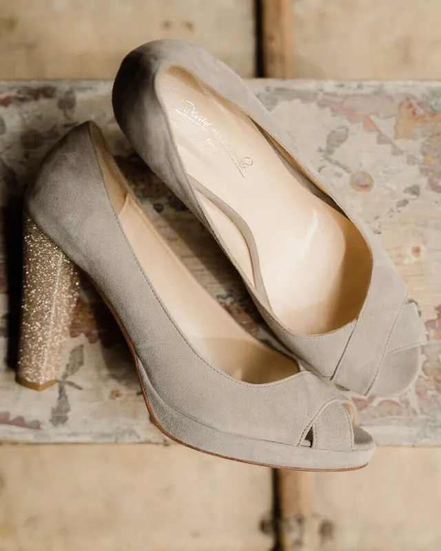 Dessine Moi Un Soulier escarpin ouvert velours gris 41,5 doré