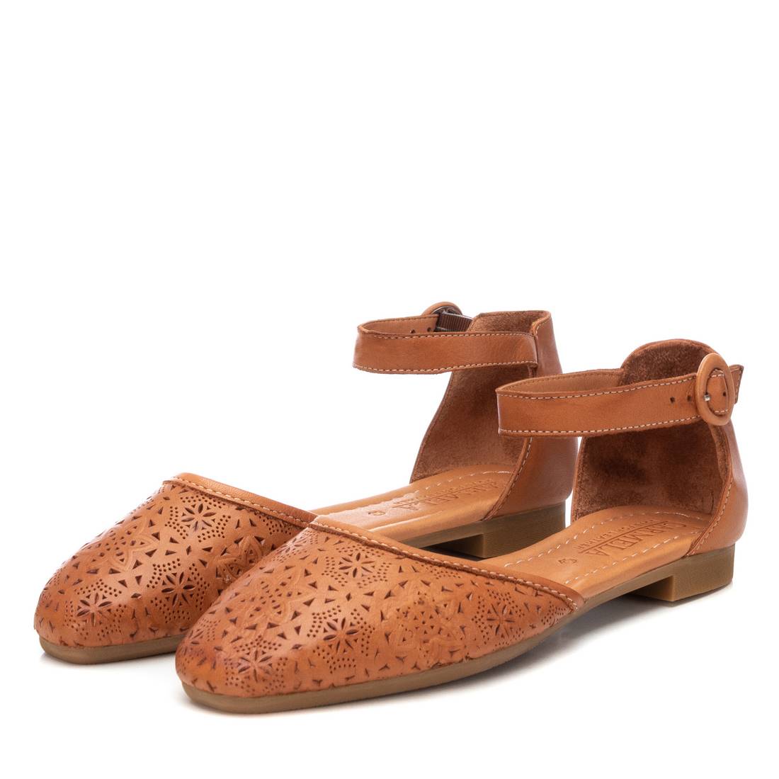 Carmela 16158301 ballerines cuir marron à bride