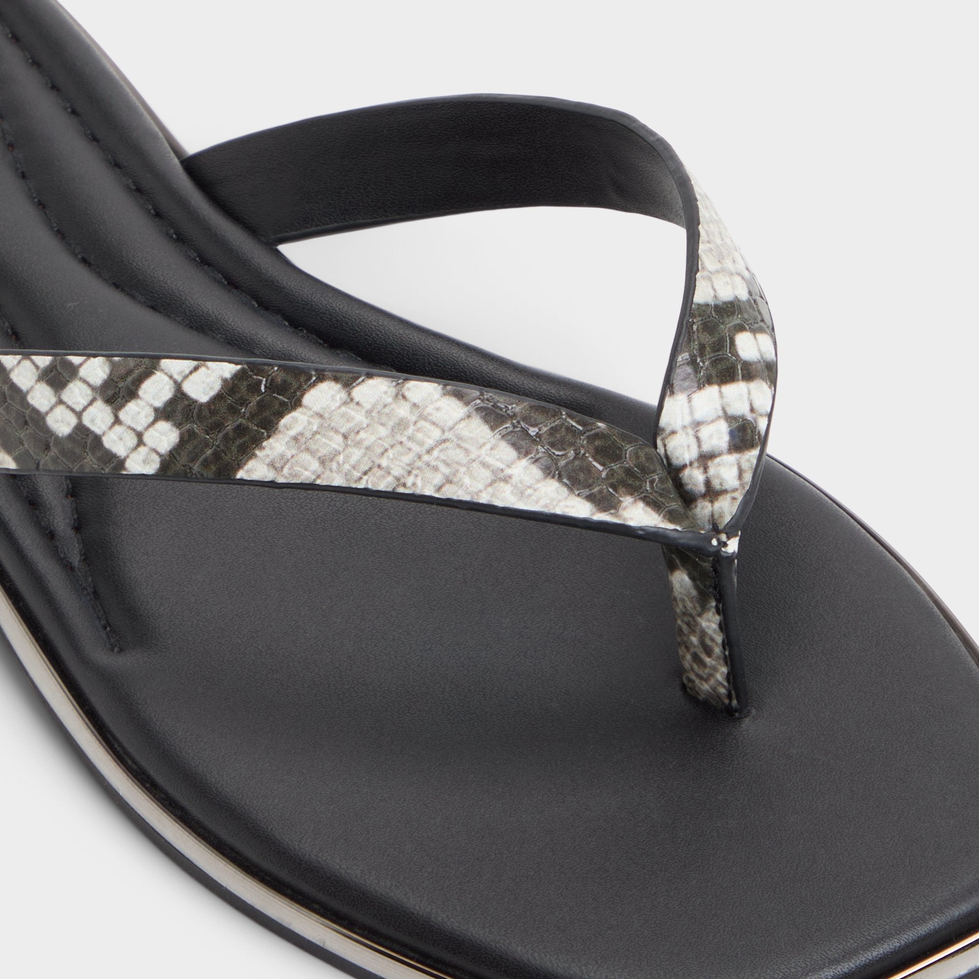 ALDO Theao sandales plates confortables