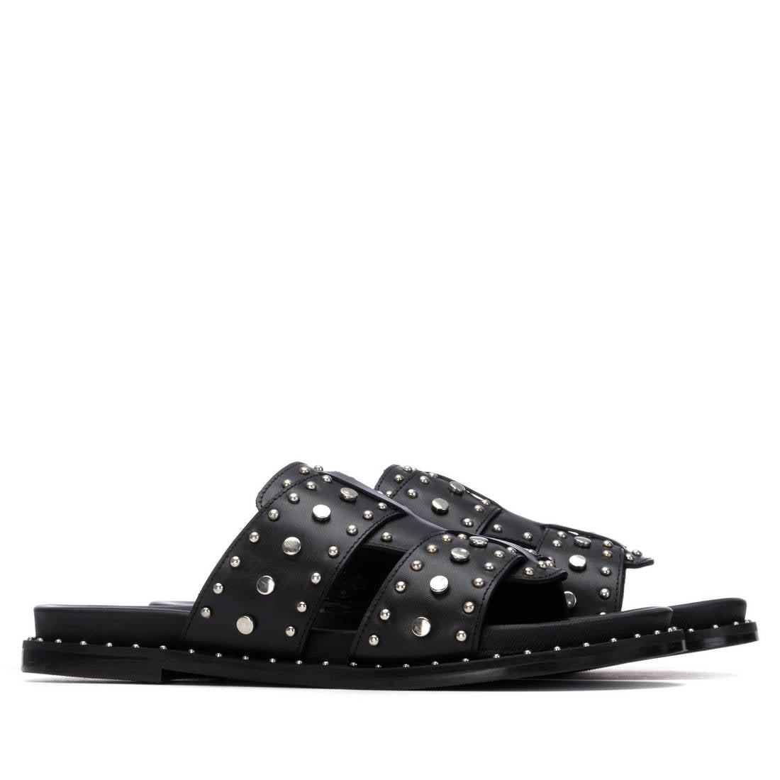Carmela 16320201 sandale femme noir cuir cloutée plate
