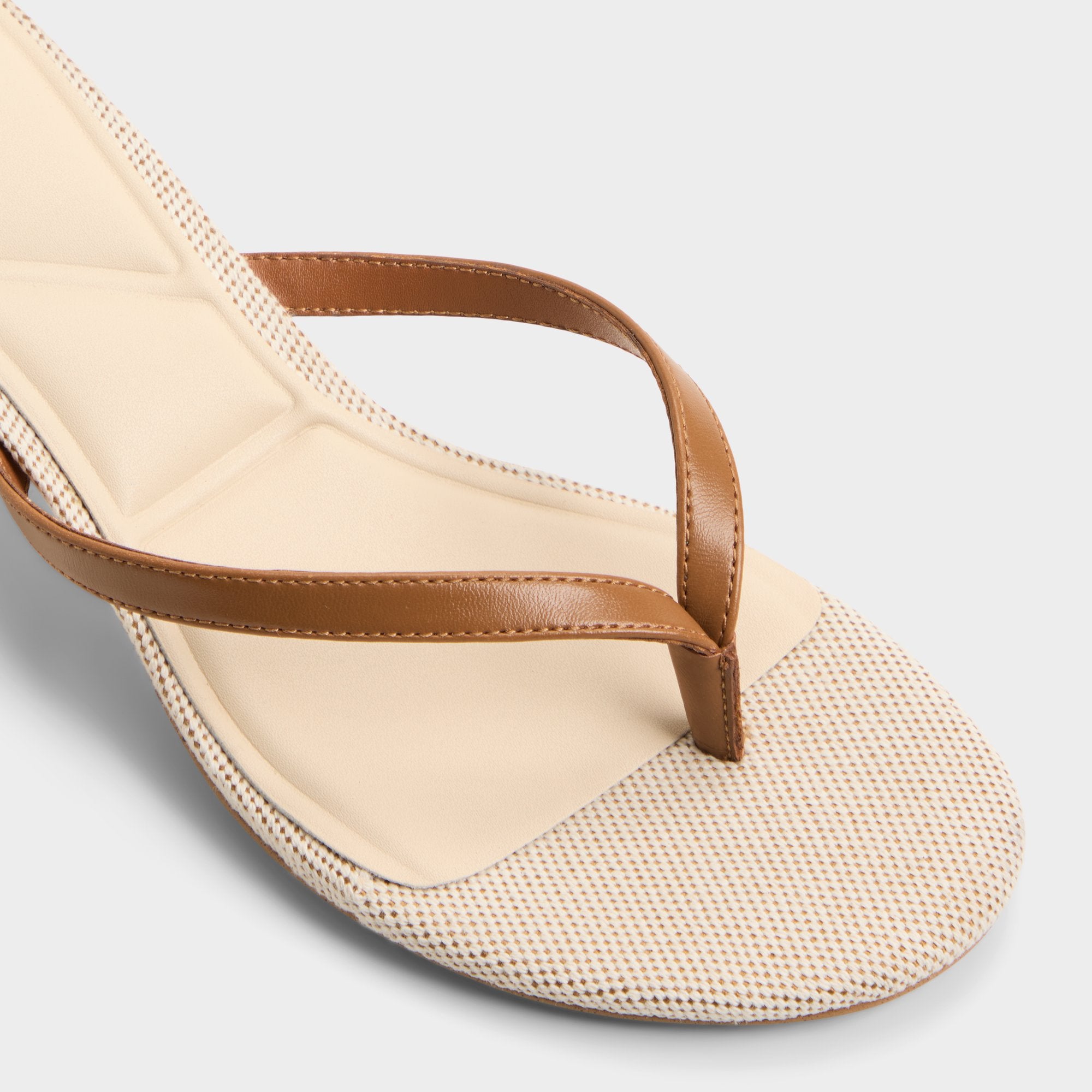 ALDO Lift bottines blanches talon kitten
