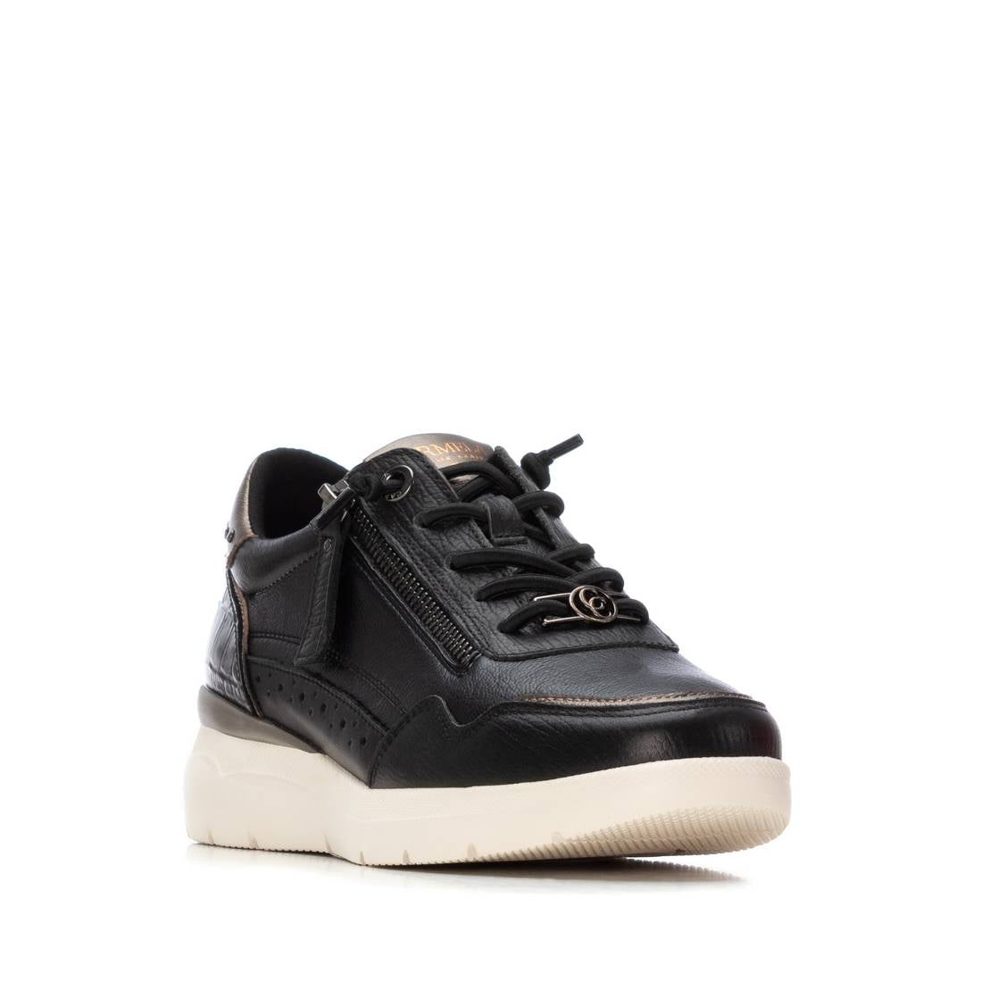 Carmela 16243001 baskets cuir noir zip lacets