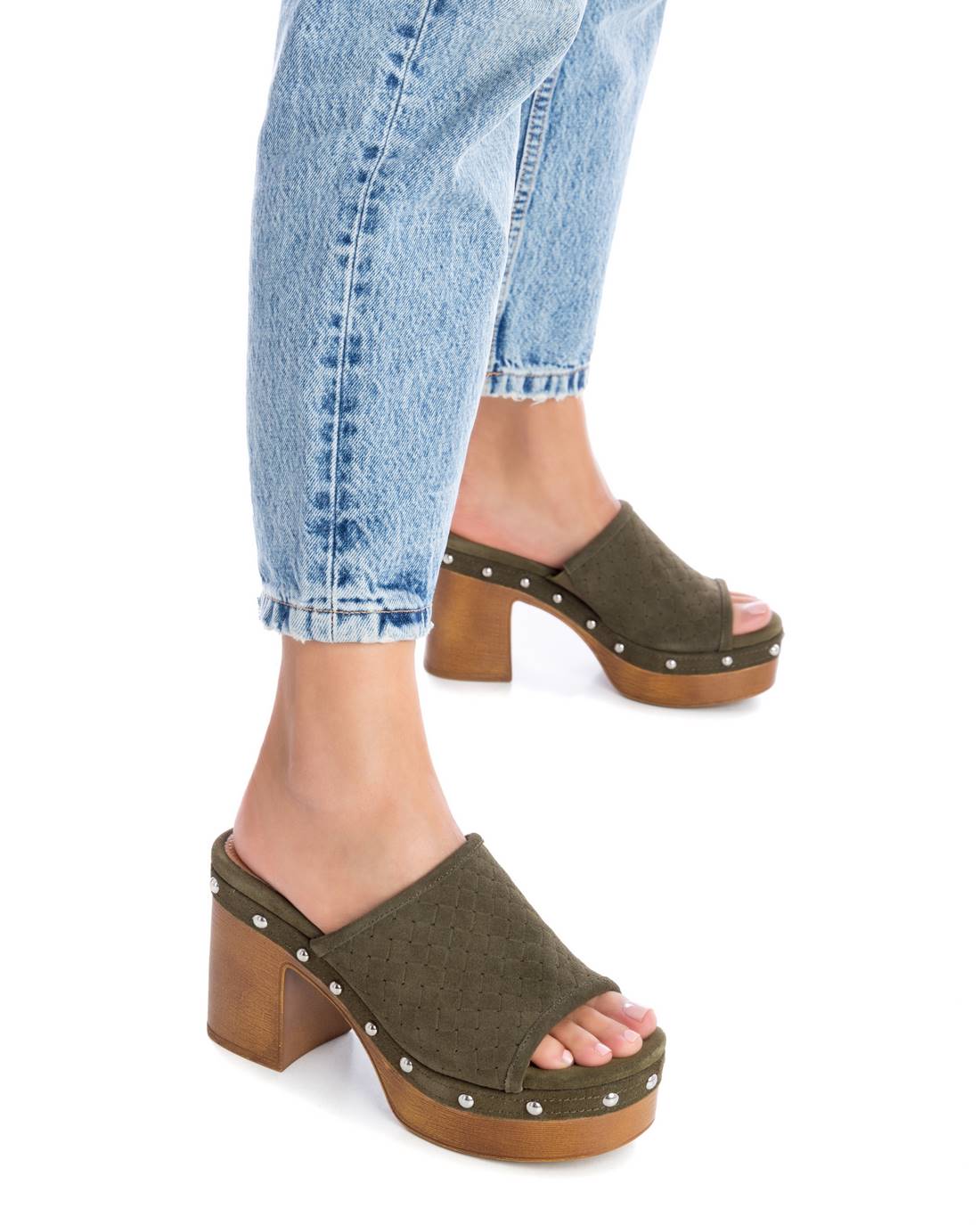 Carmela 16060504 sabot femme vert talon bois cuir
