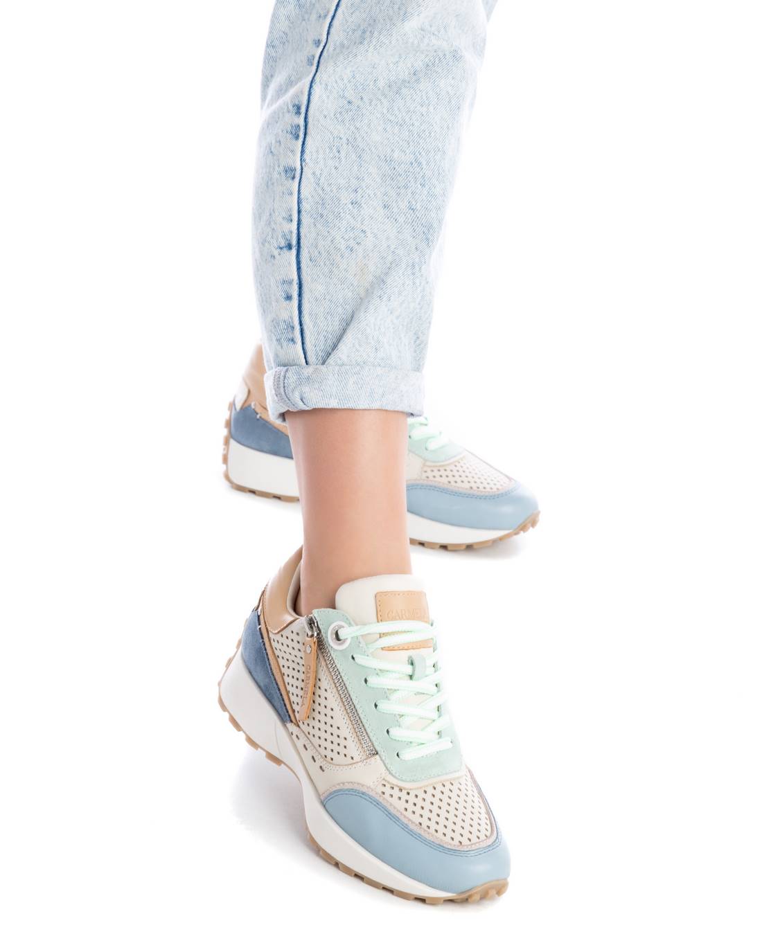 Carmela 16069803 sneaker bleue cuir zip perforée