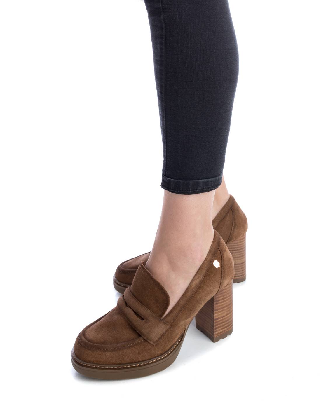 Carmela 16113702 mocassins talons marron suède