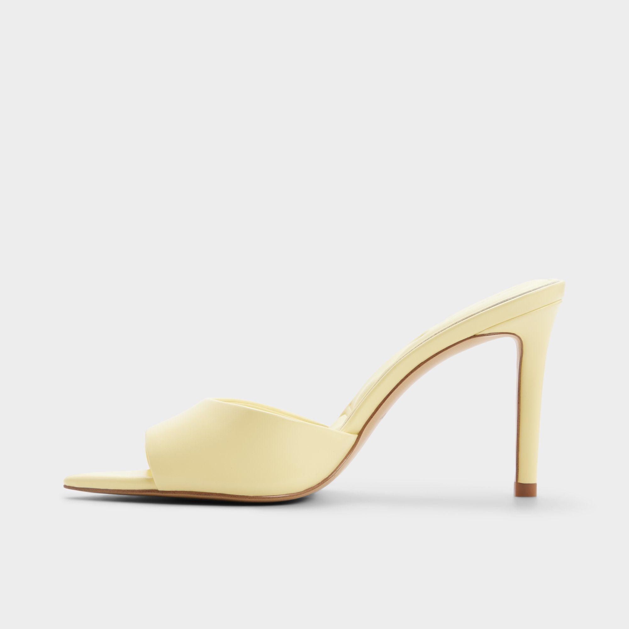 ALDO Anniebrilden mules talon jaune beurre