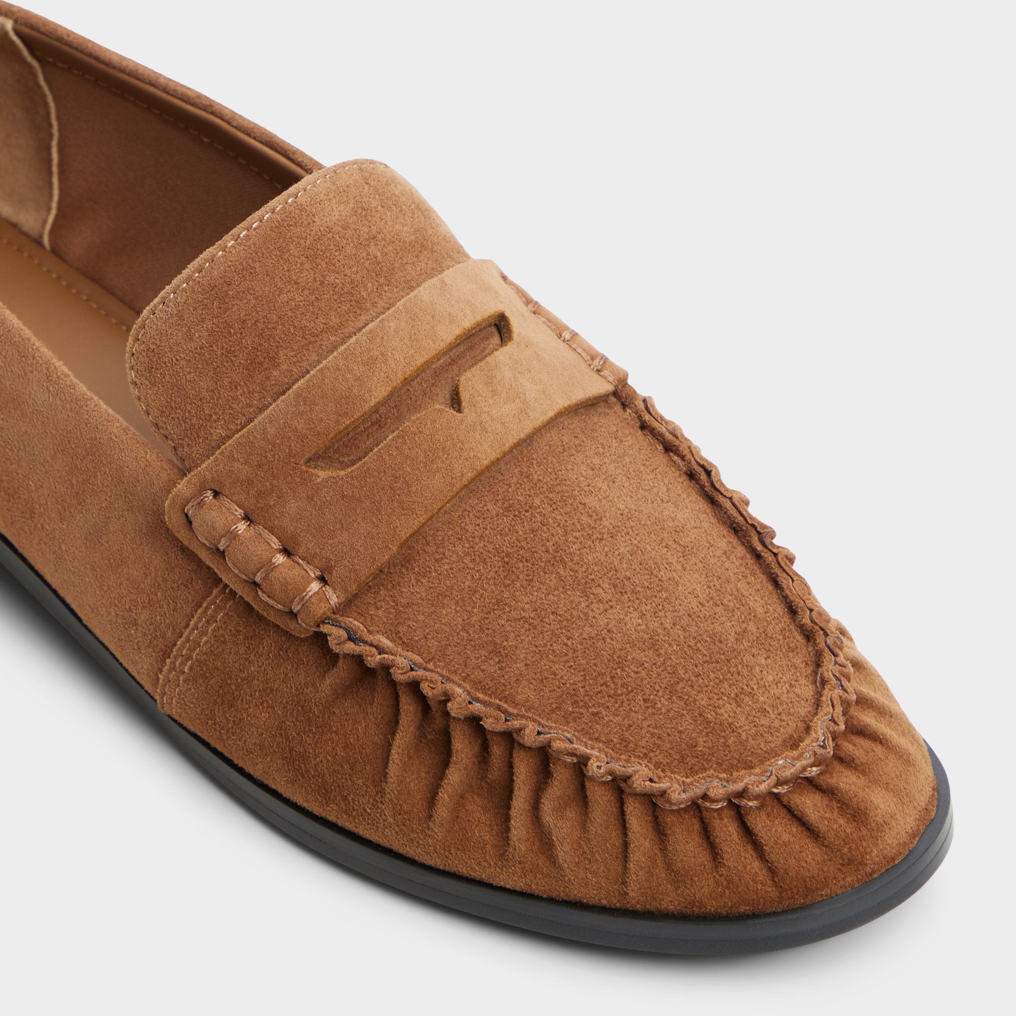 ALDO Veviane mocassins suède marron froncés