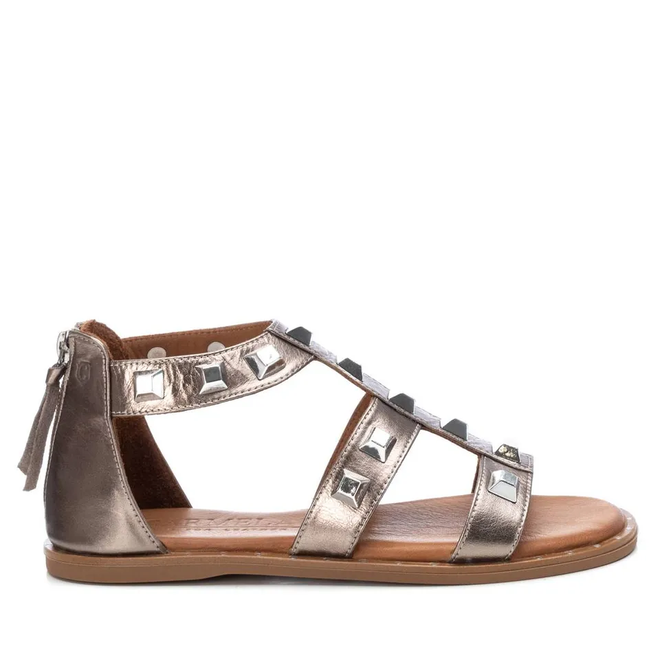 Carmela 16055401 sandale cuir gris cloutée