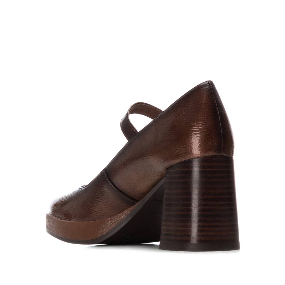Carmela 16253501 escarpins vernis taupe talon large