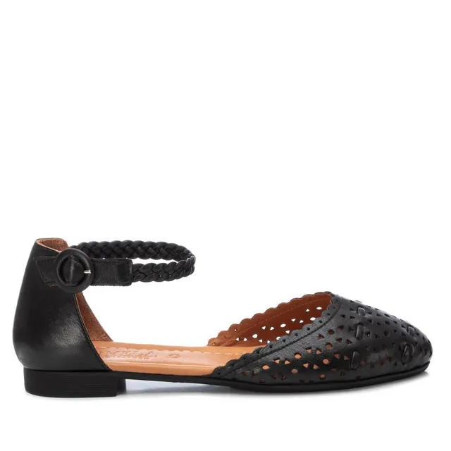 Carmela 16158002 ballerine noire cuir ajourée