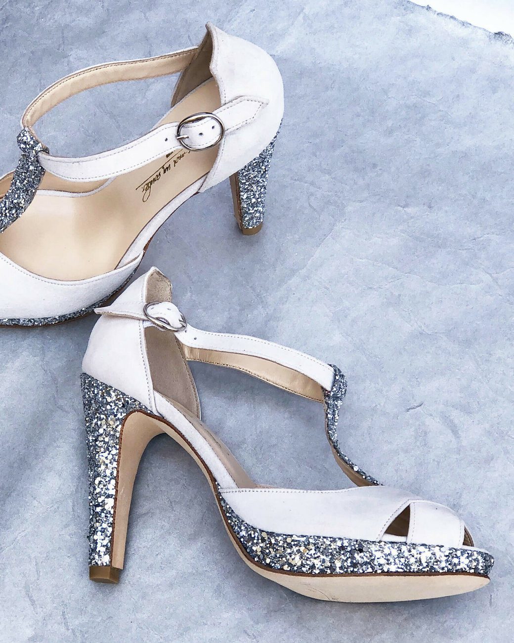 Dessine Moi Un Soulier Salomé velours blanc glitter argent babies
