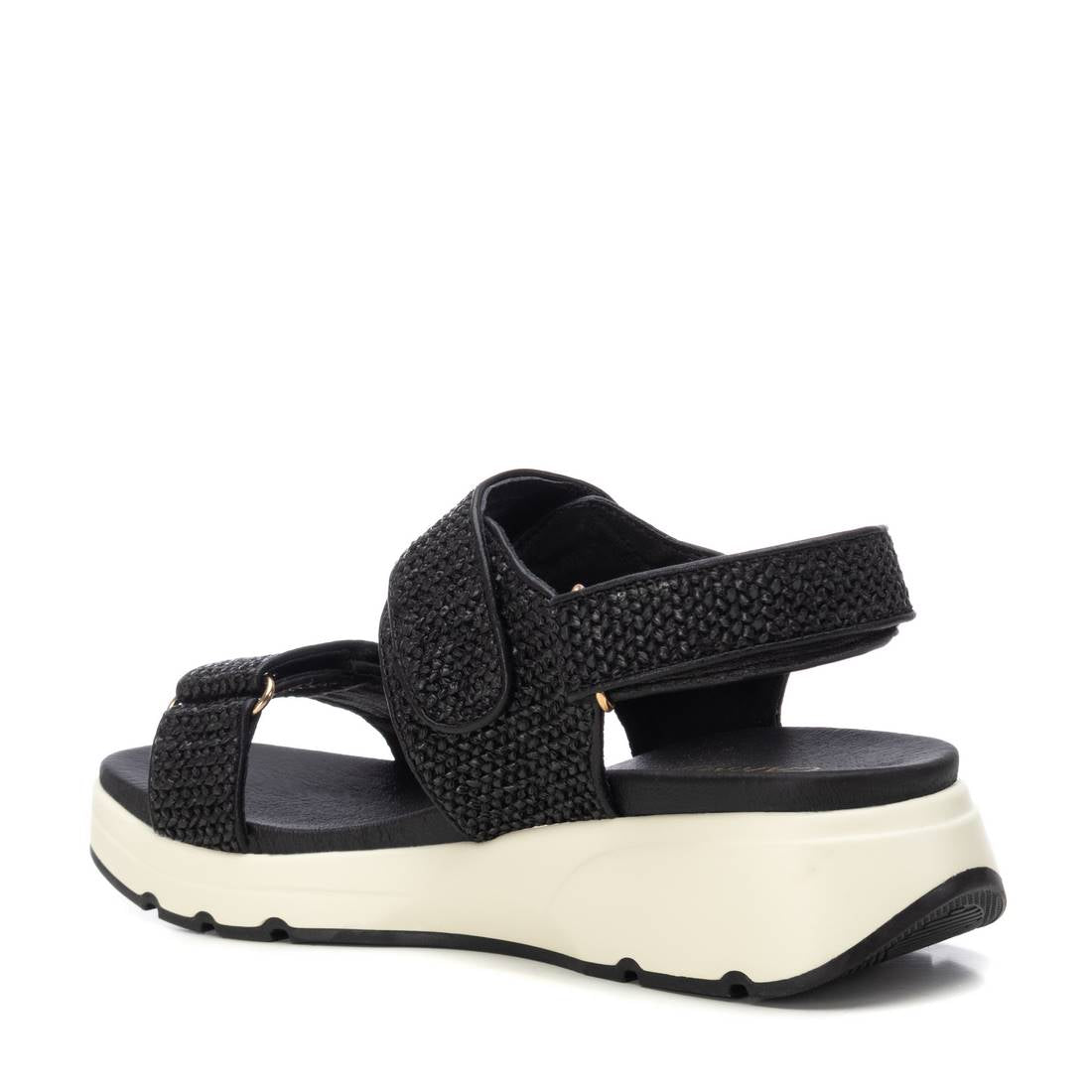 Carmela 16232902 sandales noir scratch confort