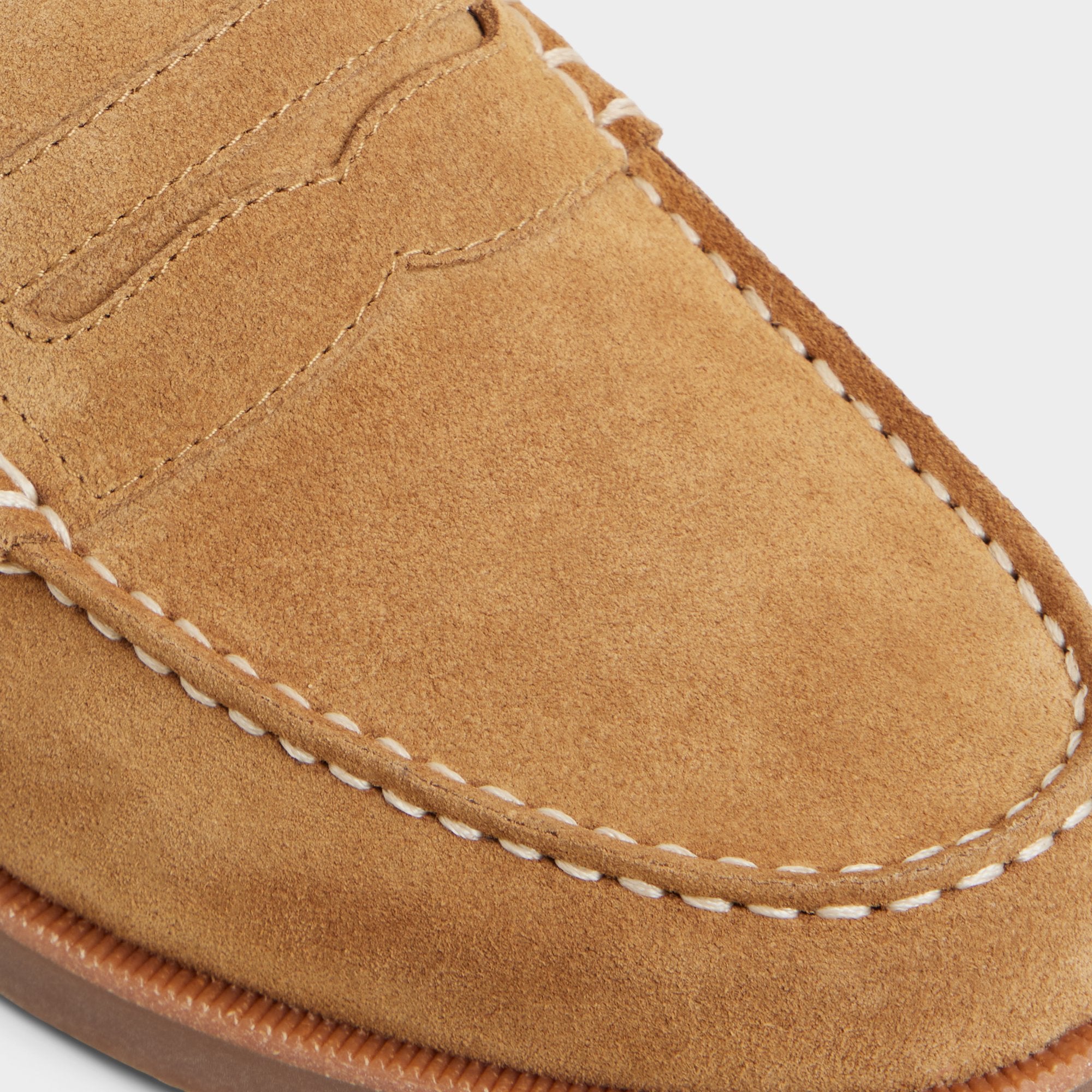 ALDO Corbin mocassins suède camel