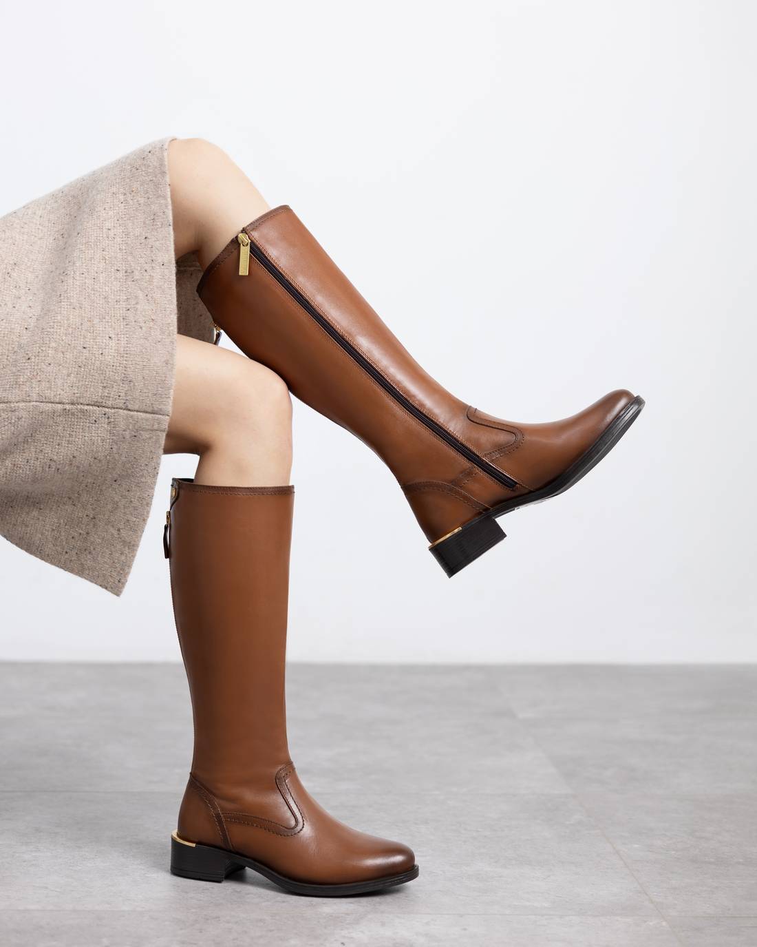 Carmela 16264201 bottes cuir camel talon bas