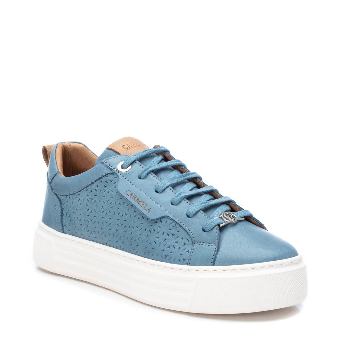 Carmela 16055806 basket bleu cuir ajouré