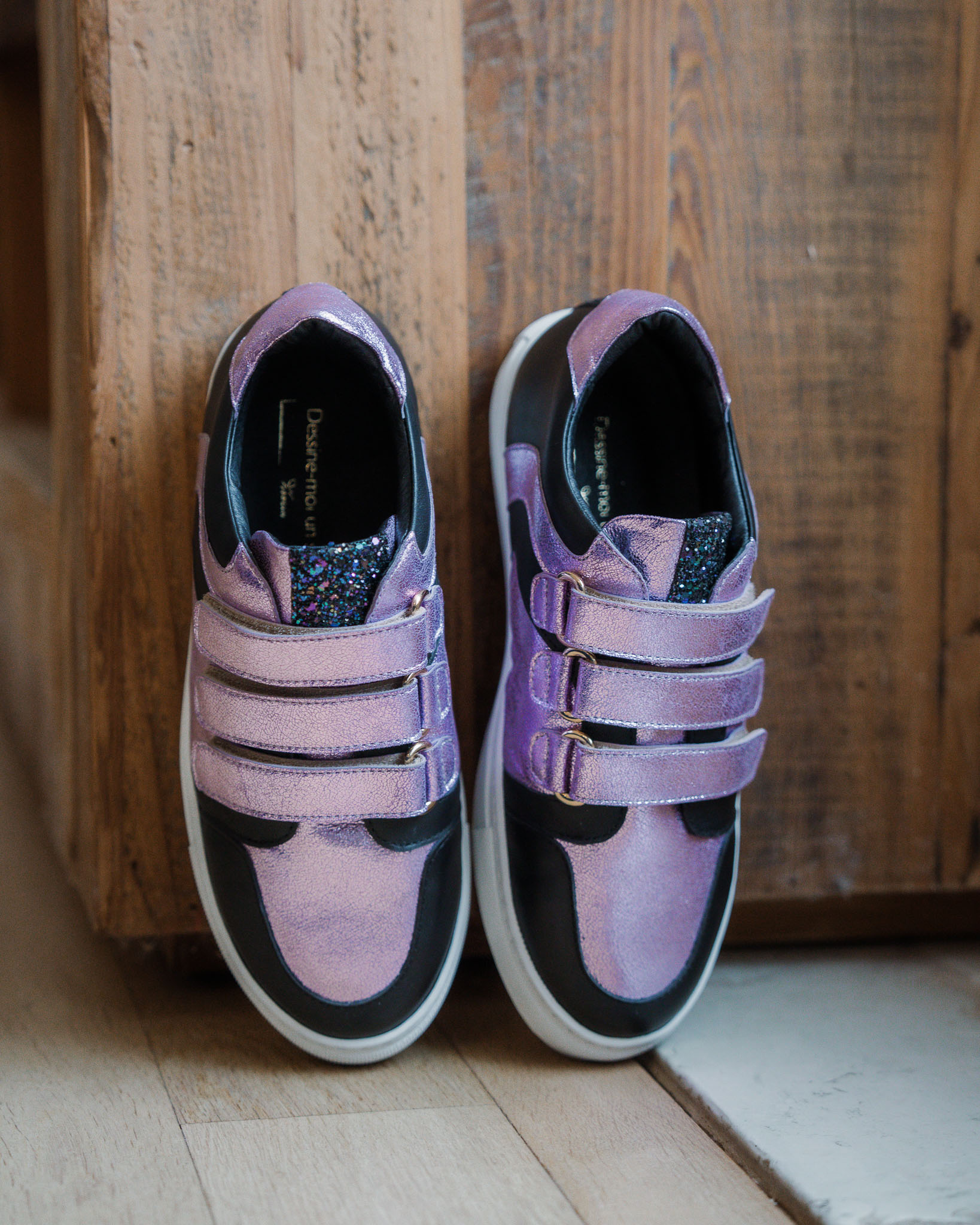 Dessine Moi Un Soulier baskets cuir noir irisé lilas starlight