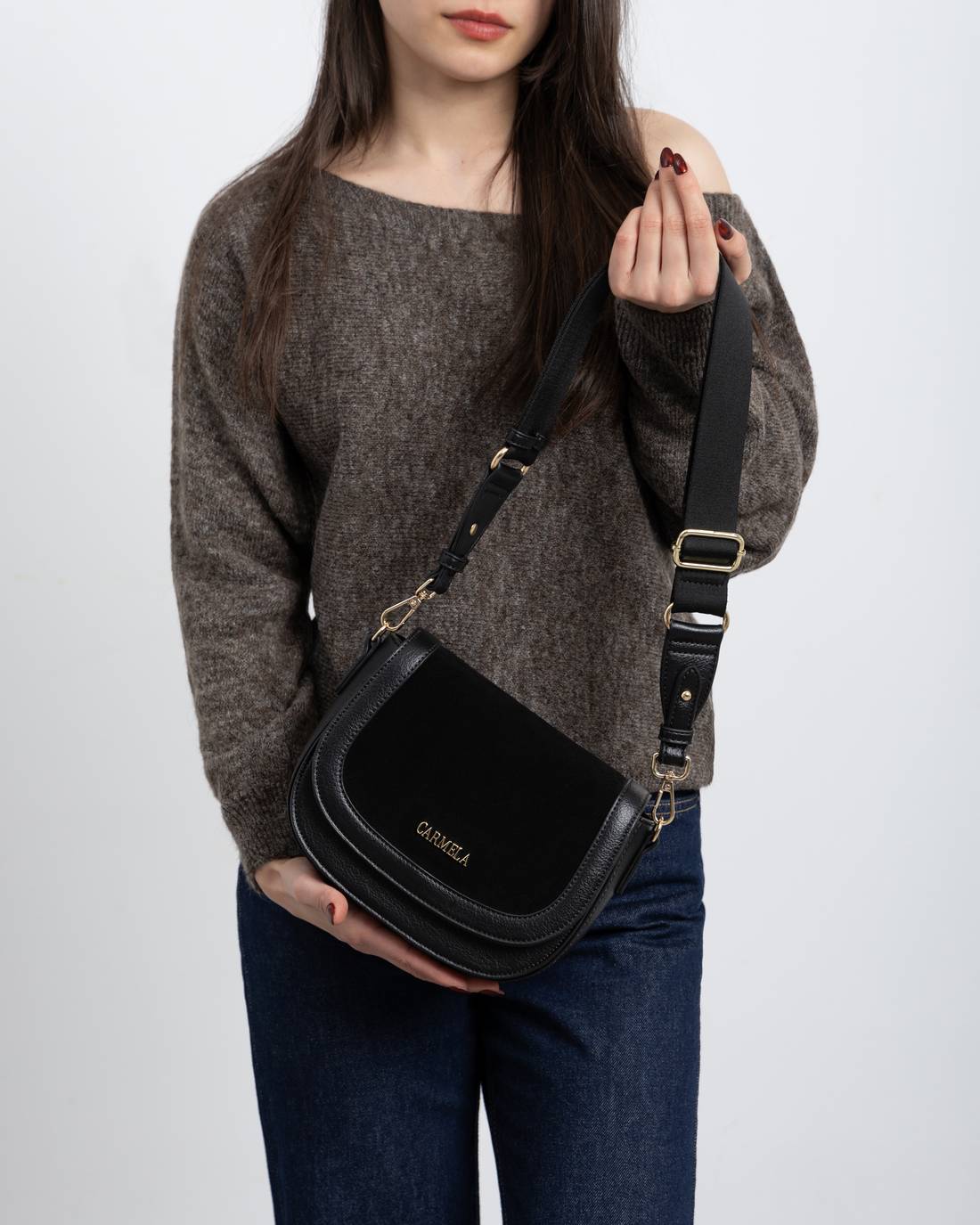 Carmela 18617702 sac bandoulière noir 18x24x9 cm