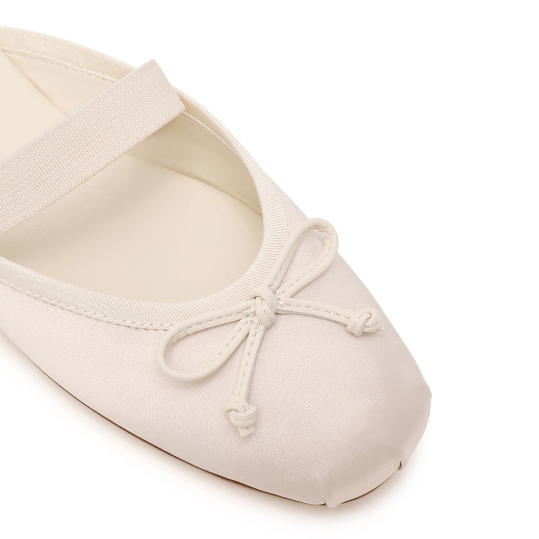 Steve Madden Cutesy ballerines ivoire satin plates