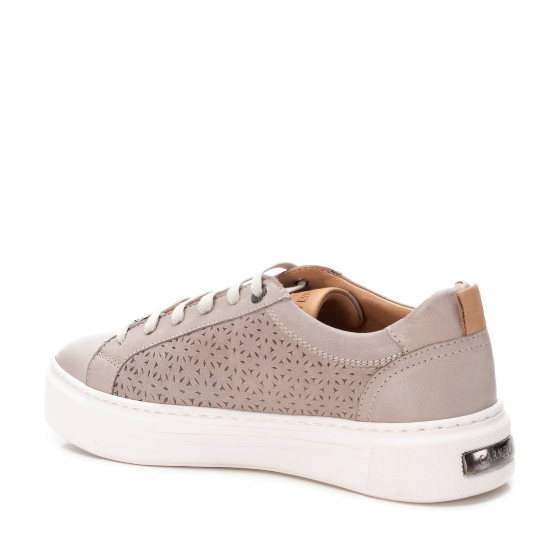 Carmela 16055803 baskets cuir blanc ajouré