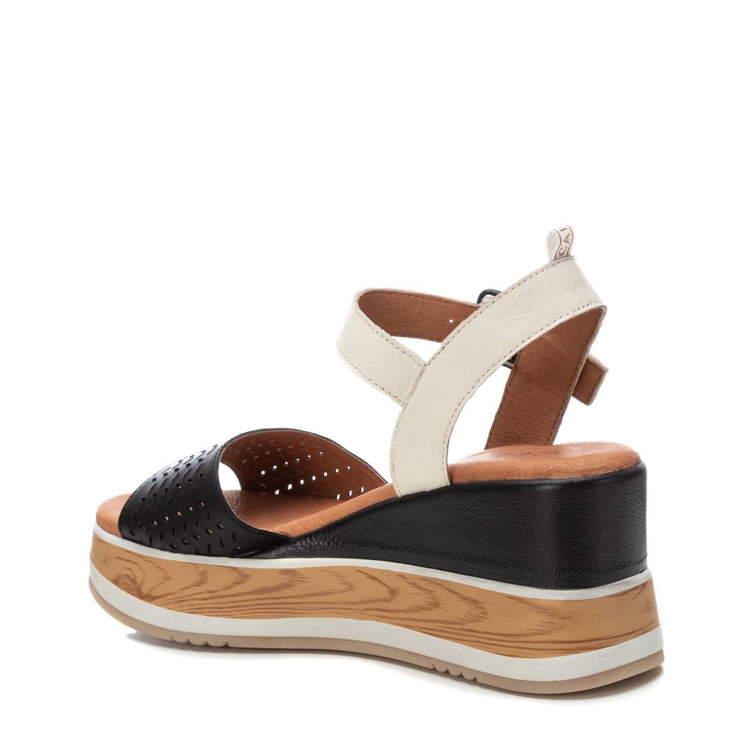 Carmela 16053105 sandales femme noires cuir compensées