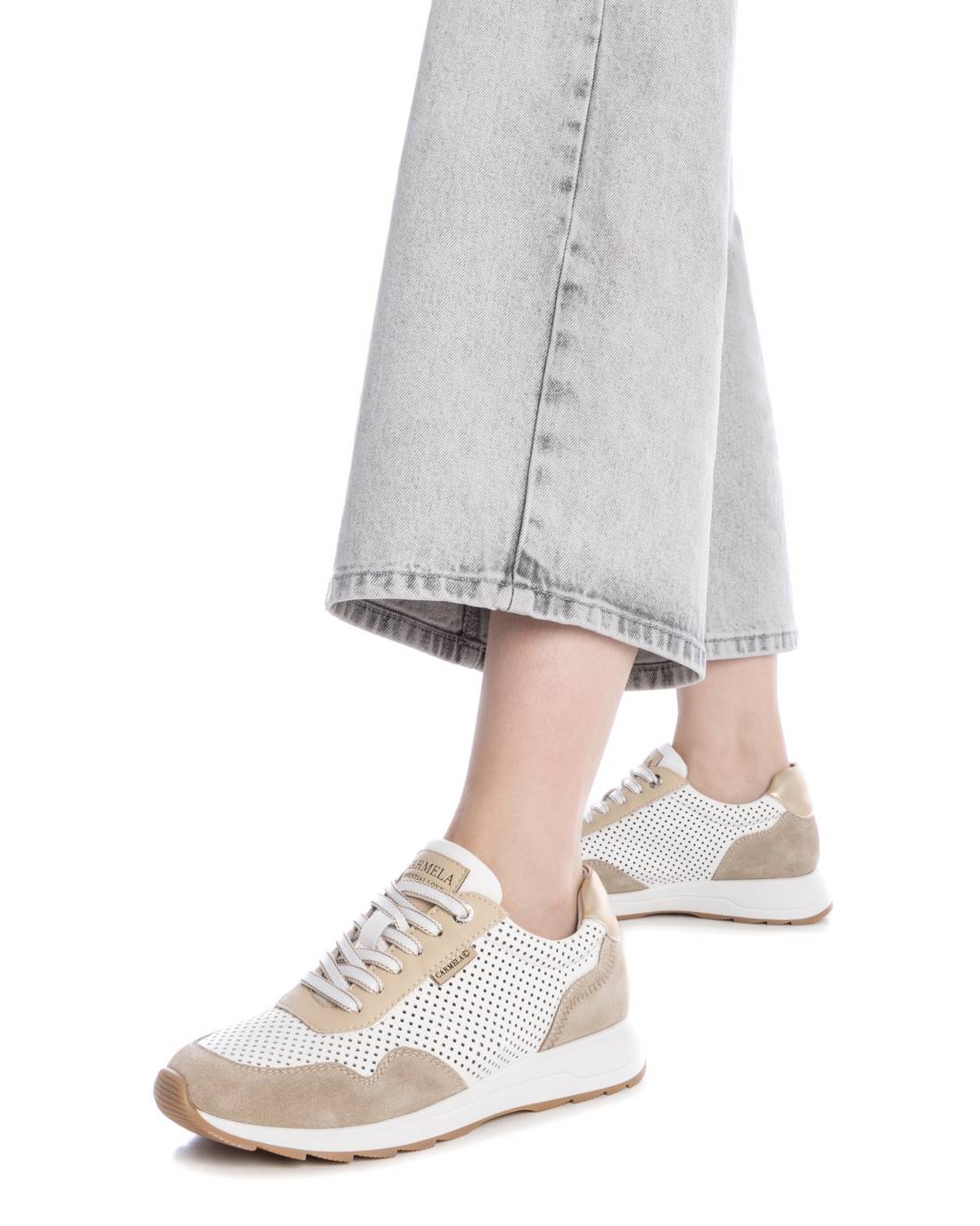 Carmela 16215102 sneaker cuir beige lacet