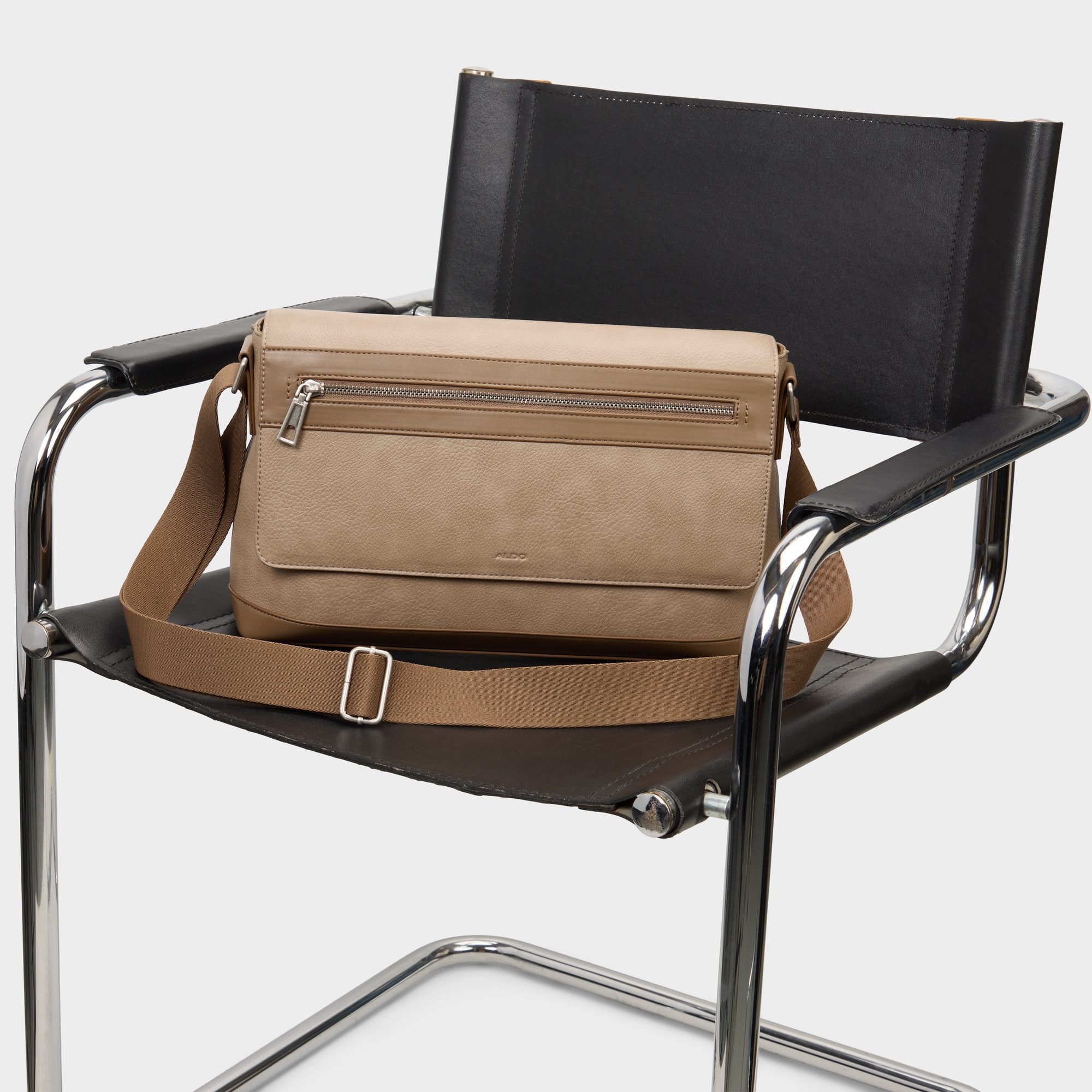 Aldo Raemond sac à main daim esprit workwear
