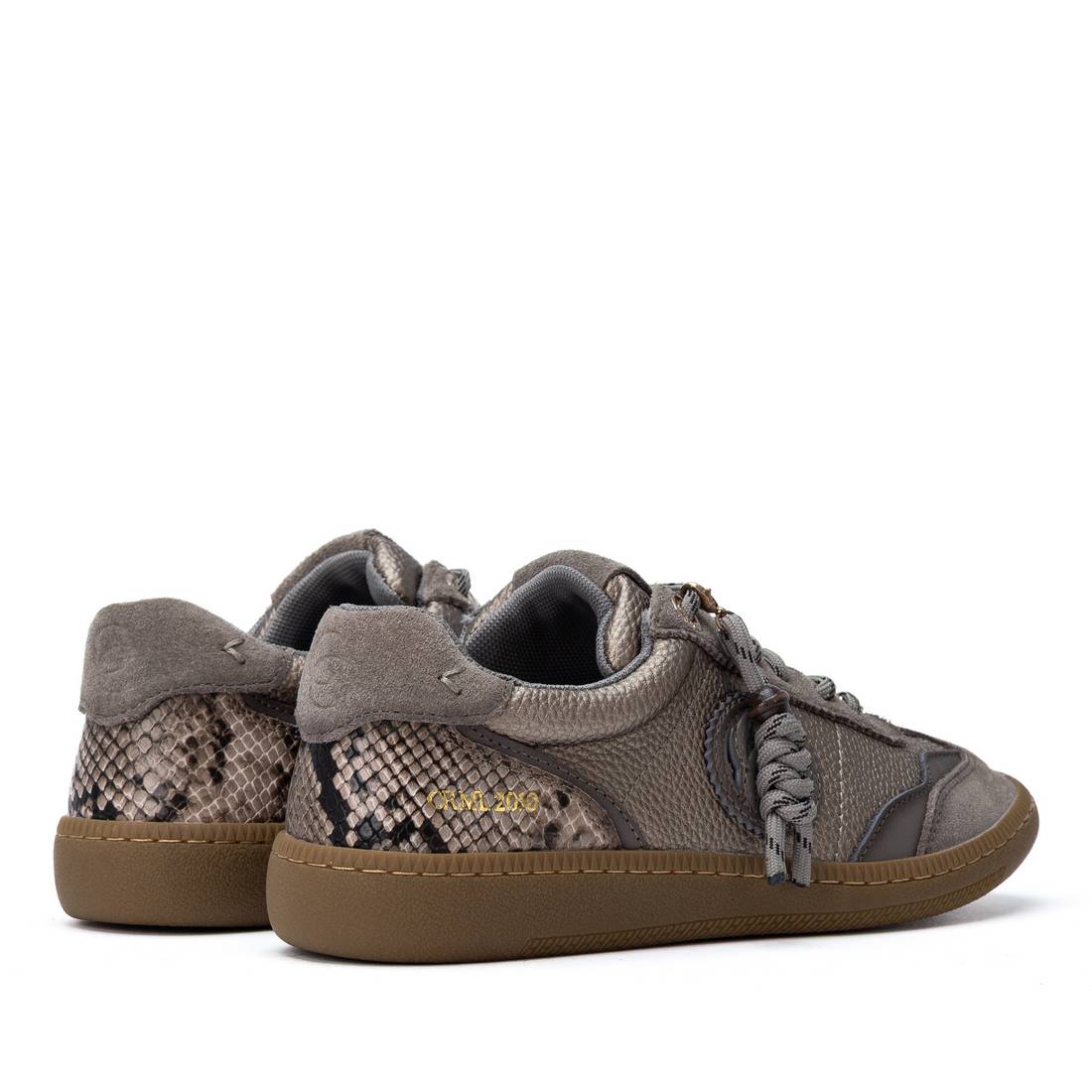 Carmela 16424104 basket cuir taupe lacet