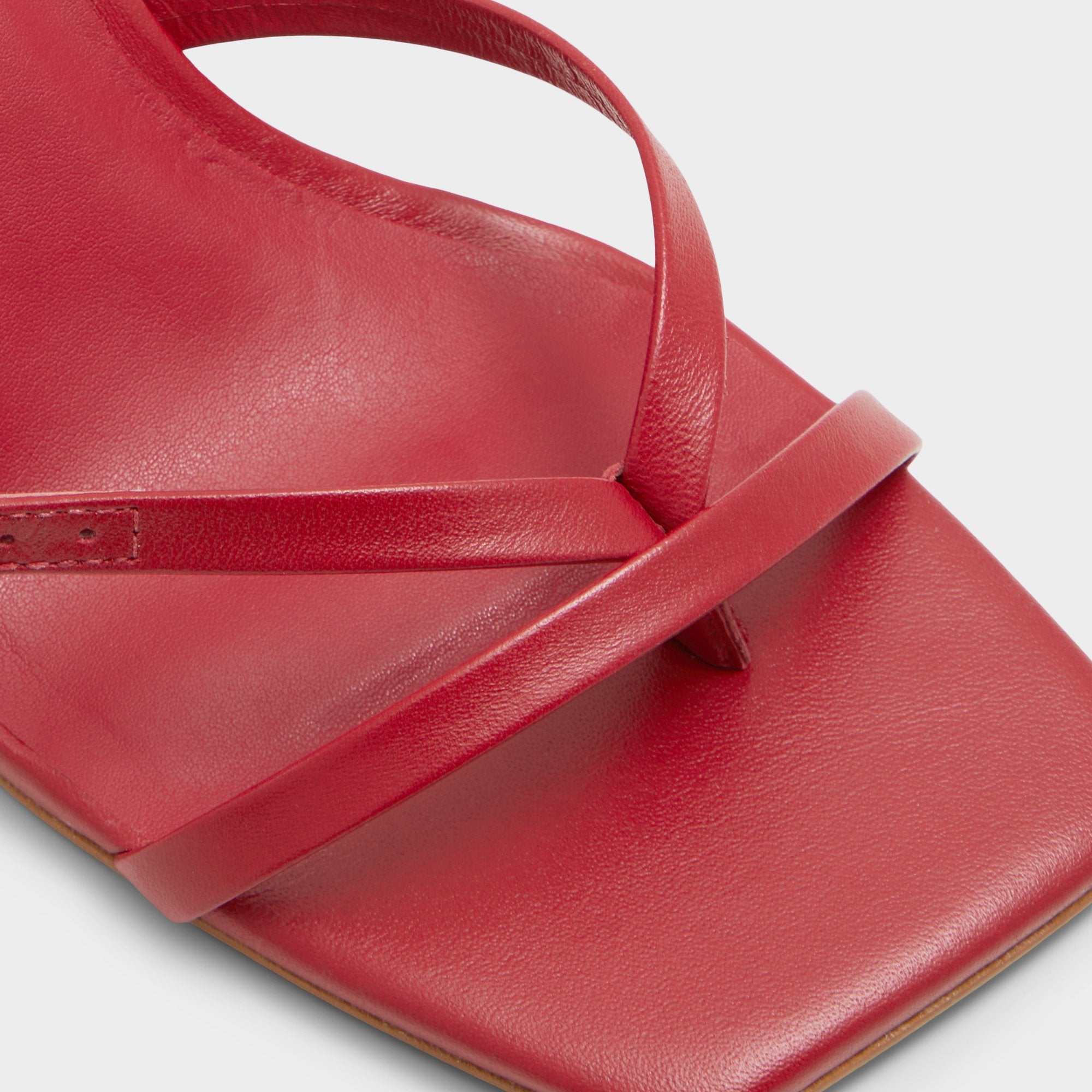 ALDO Gannever sandales habillées talon rouge