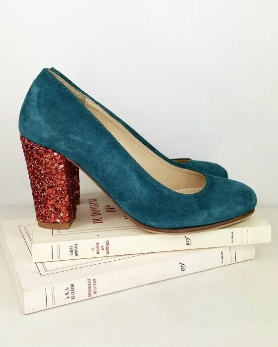 Dessine Moi Un Soulier Escarpin velours bleu canard glitter rouge