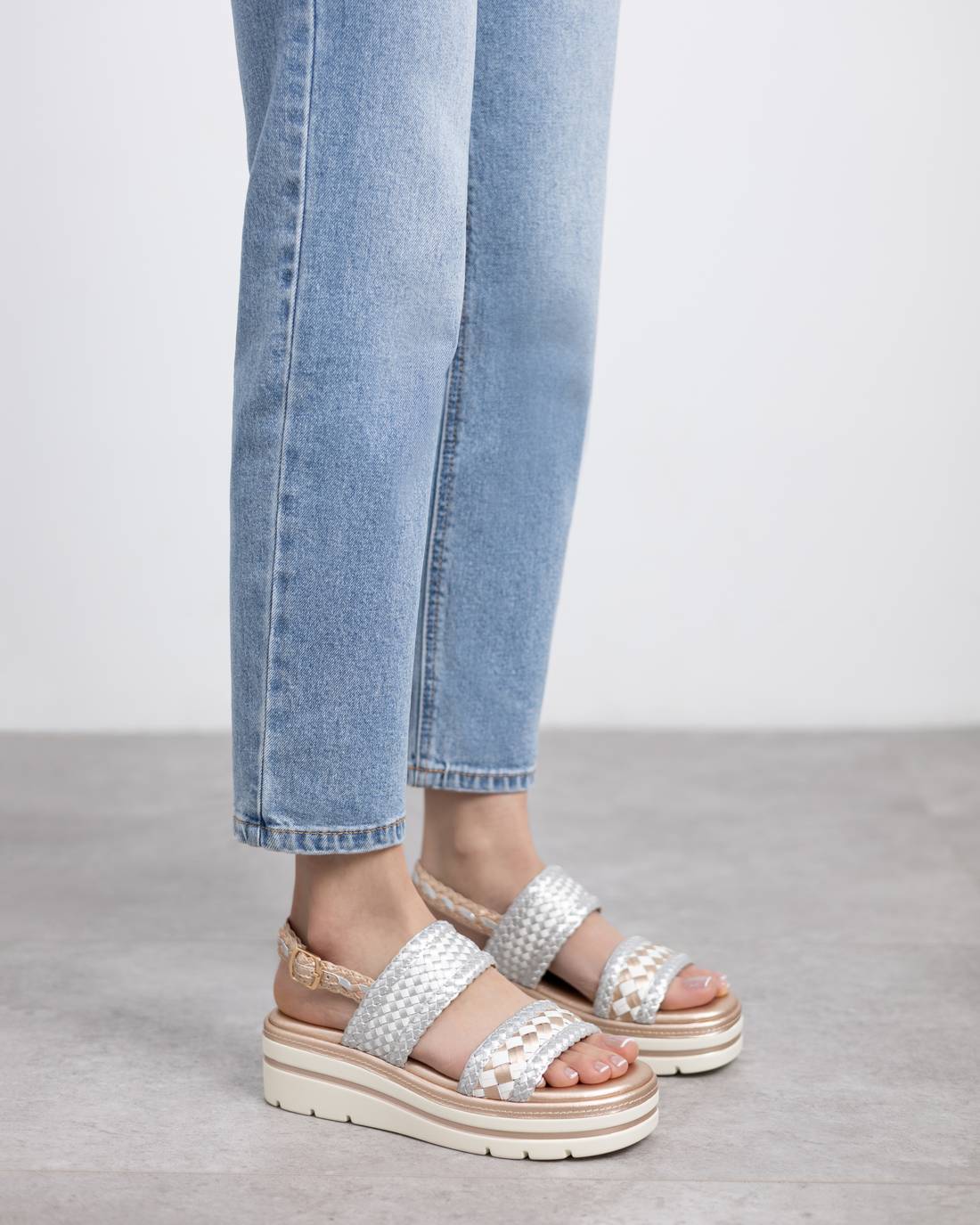 Carmela 16225502 sandale cuir nude compensée