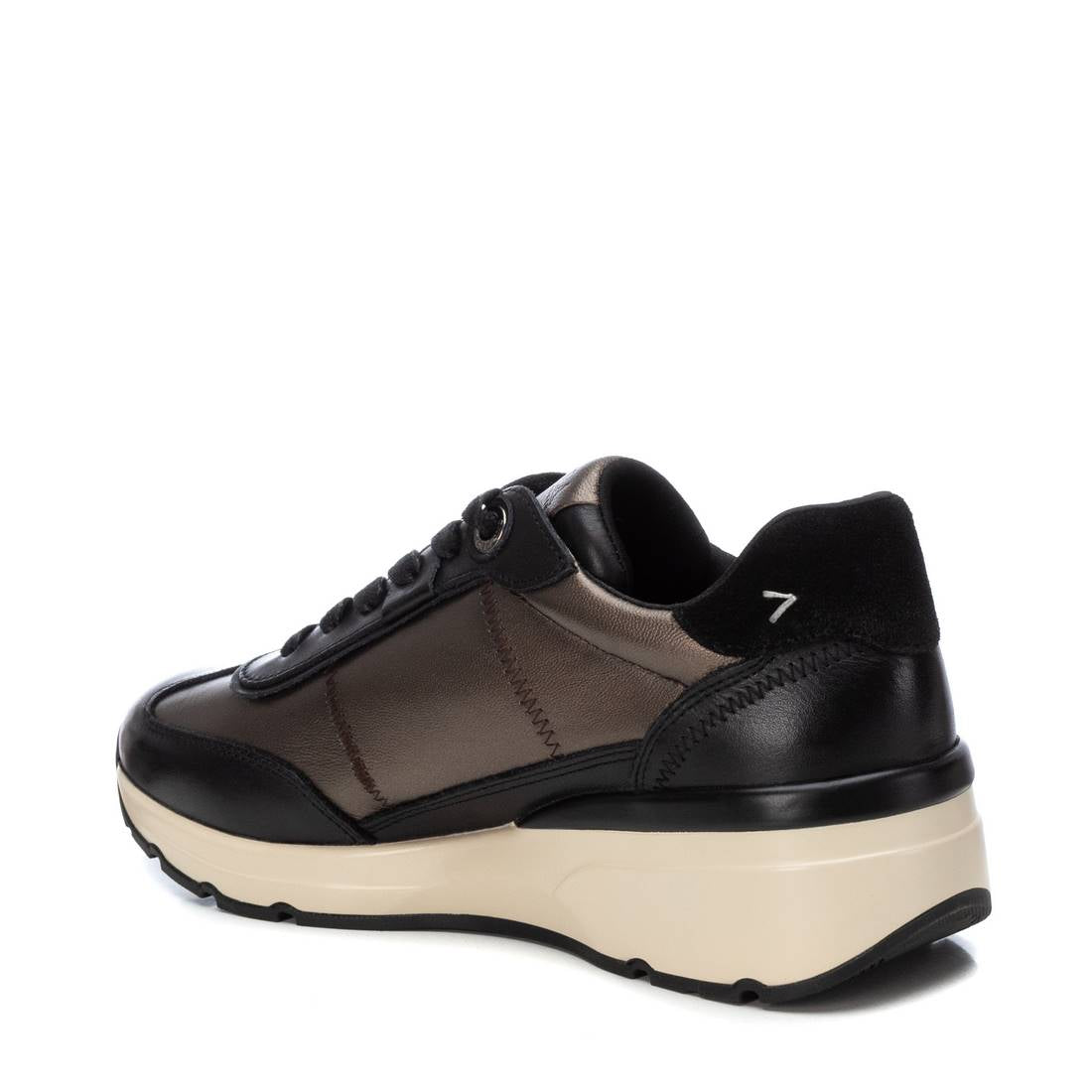 Carmela 16195501 basket cuir noire à lacets