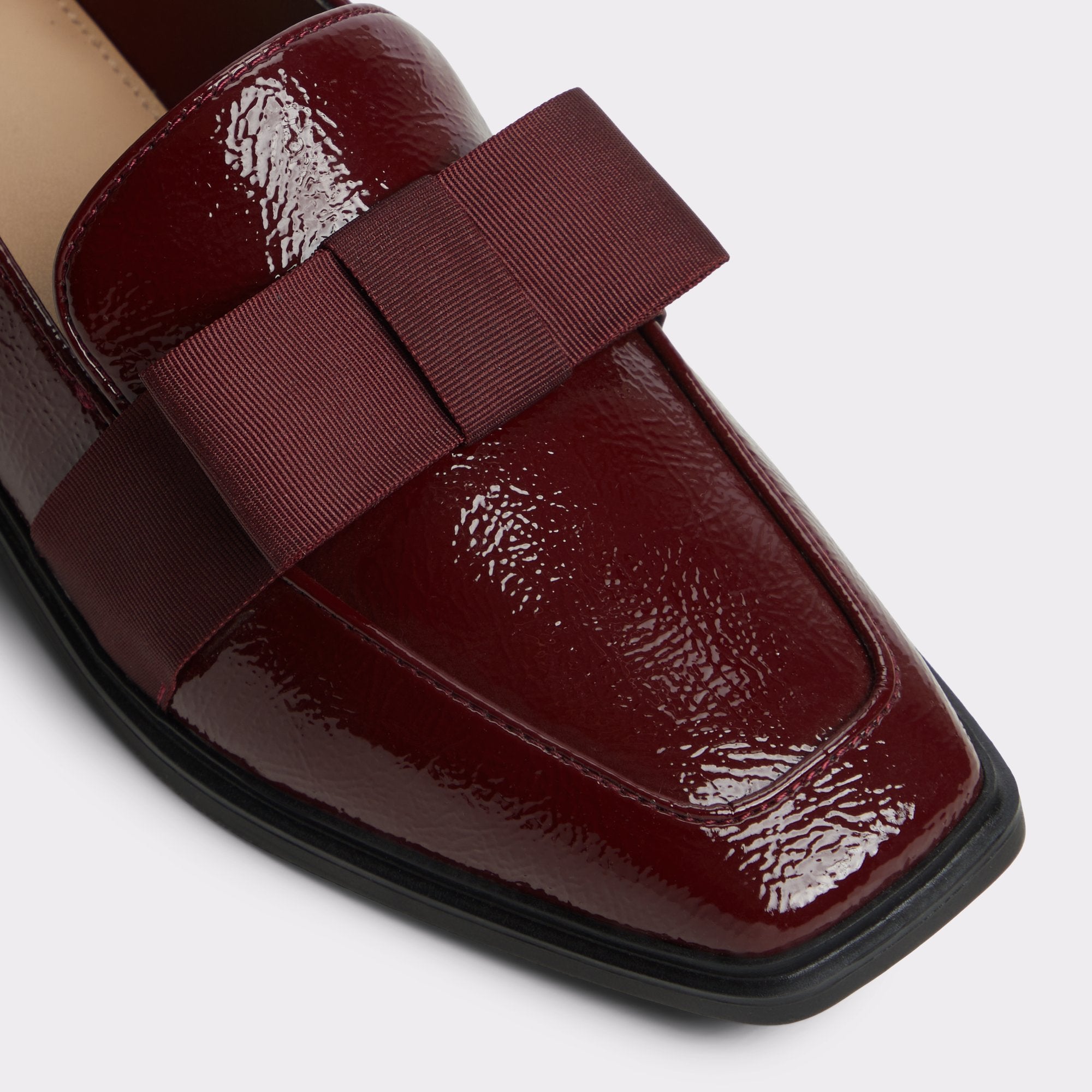 ALDO Hairalle mocassins bordeaux bout carré