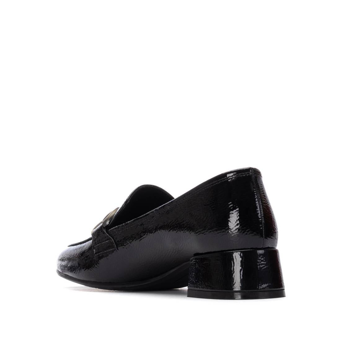 Carmela 16253901 mocassins femme noir synthétique talon bas